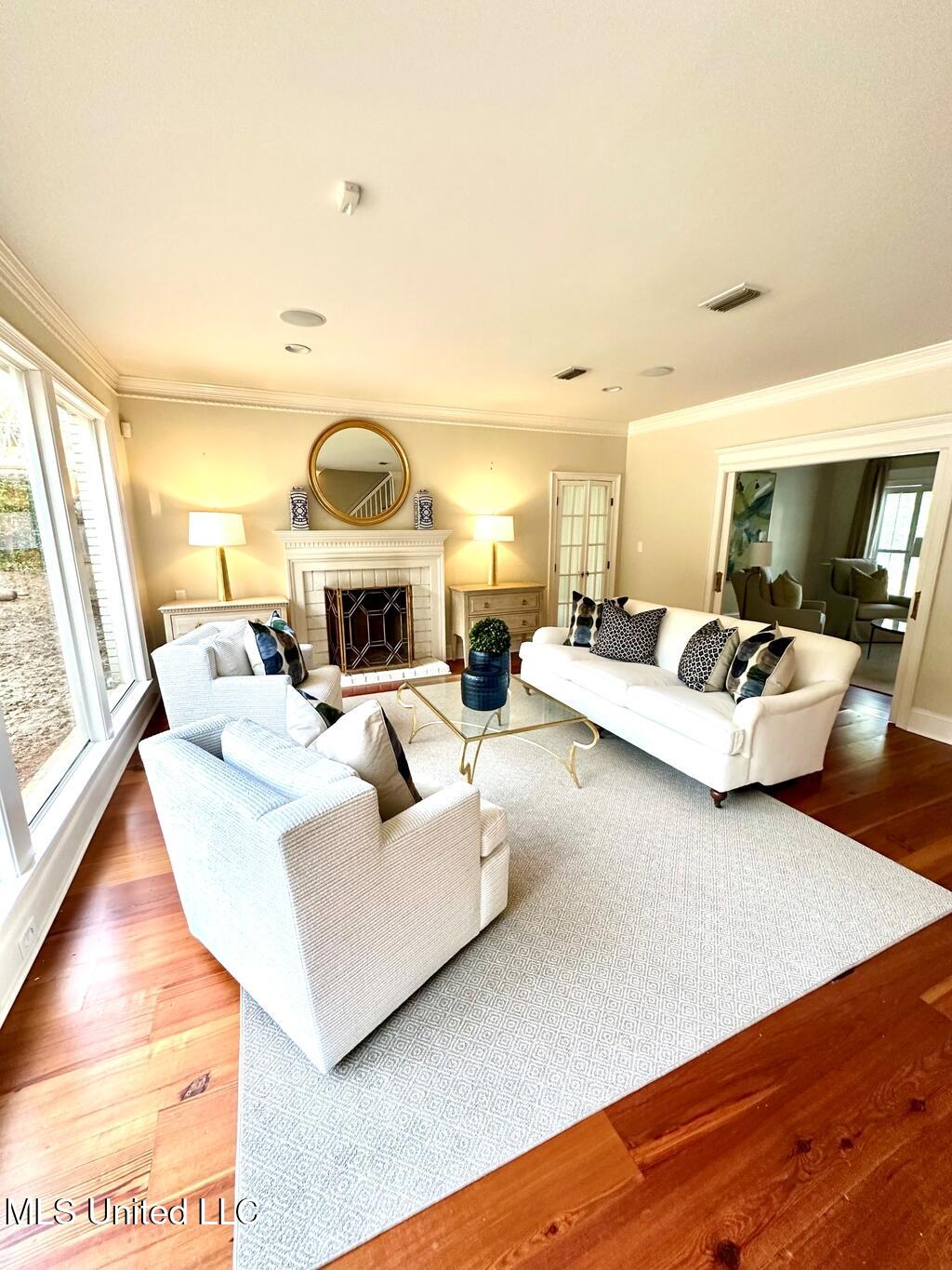210 Brae Burn Drive, Jackson, Mississippi image 7