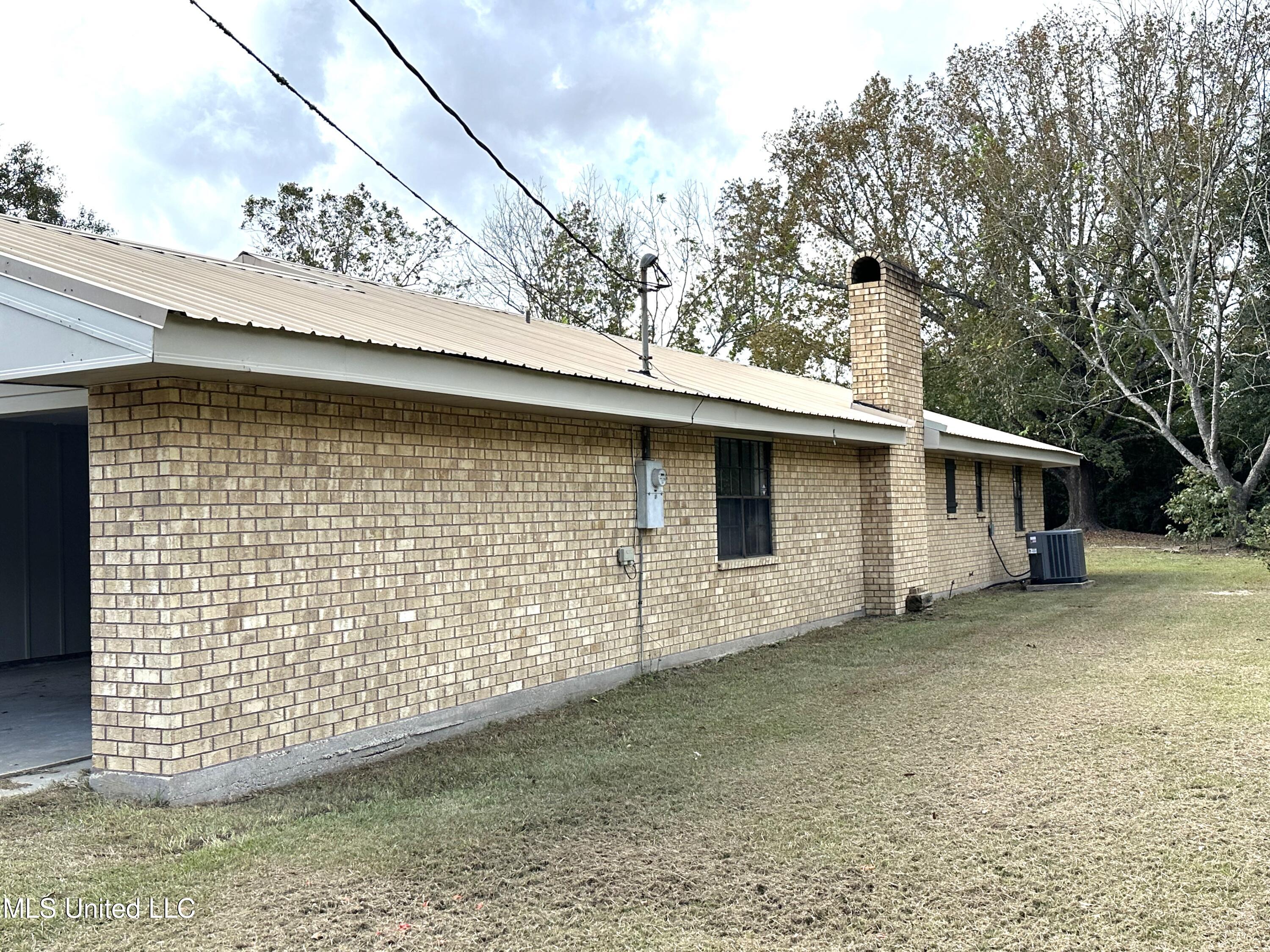 15077 Alsobrooks Road, Picayune, Mississippi image 8