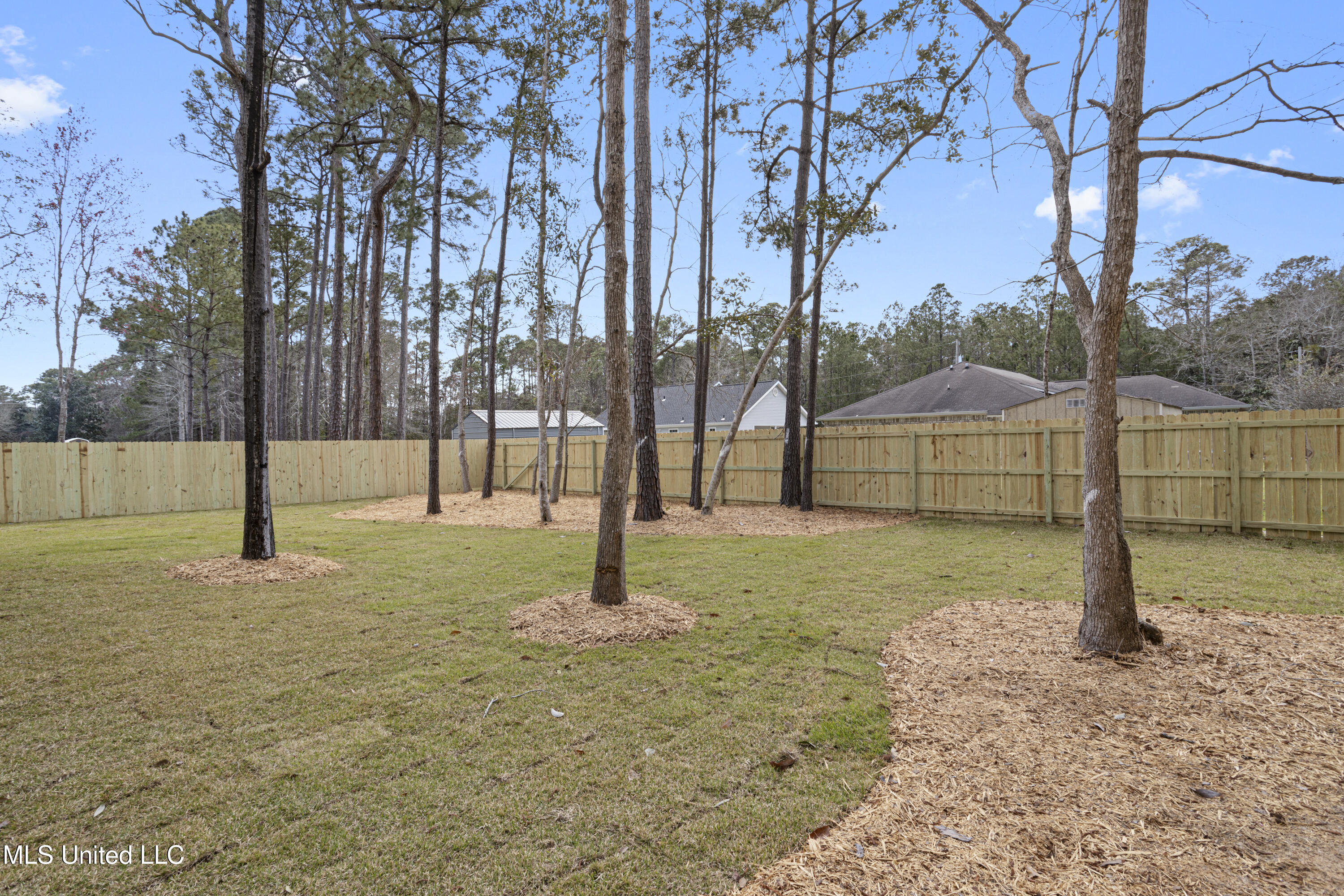 2121 S 7th Street, Ocean Springs, Mississippi image 7