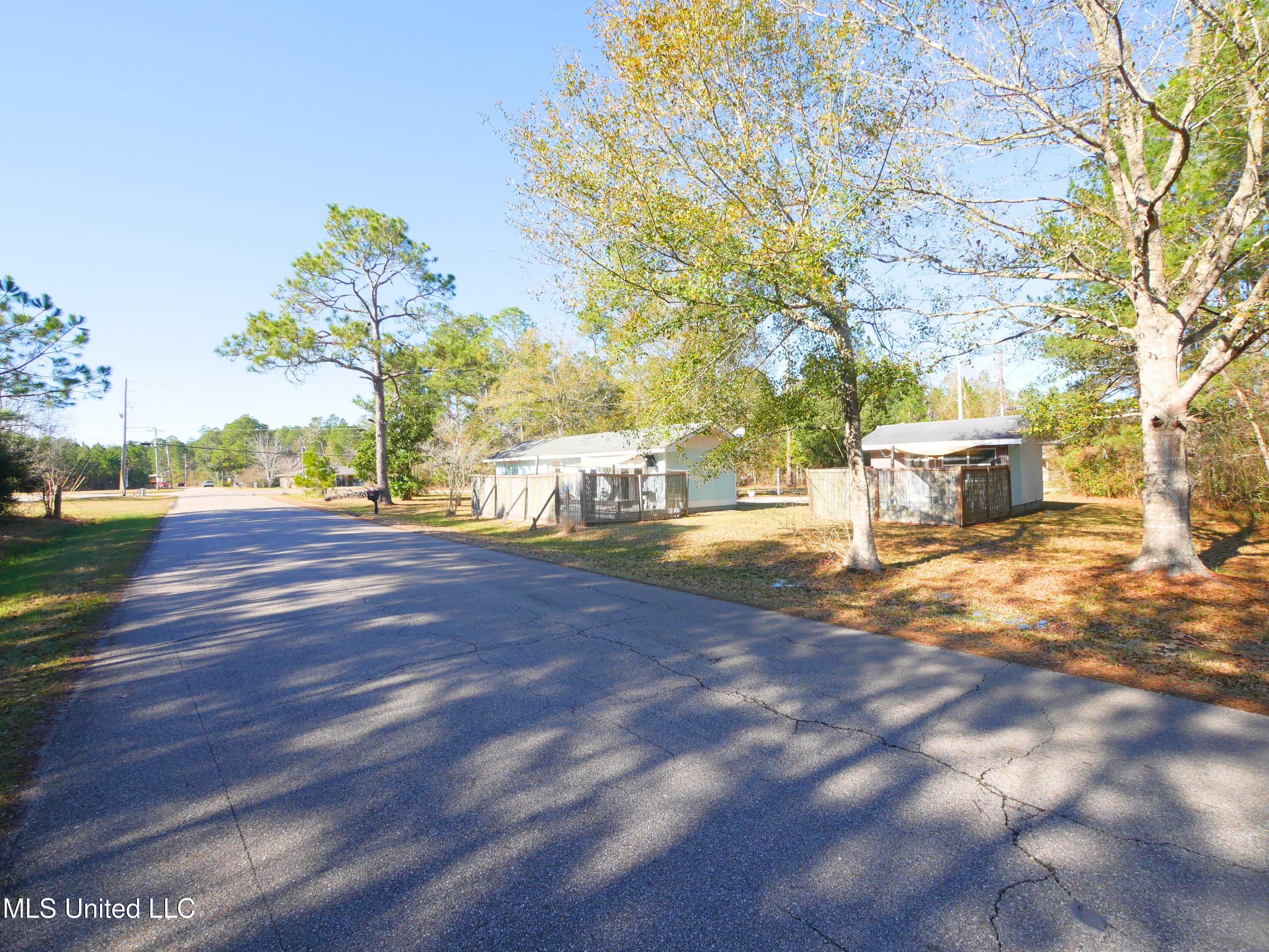 6138 E Desoto Street, Bay Saint Louis, Mississippi image 2