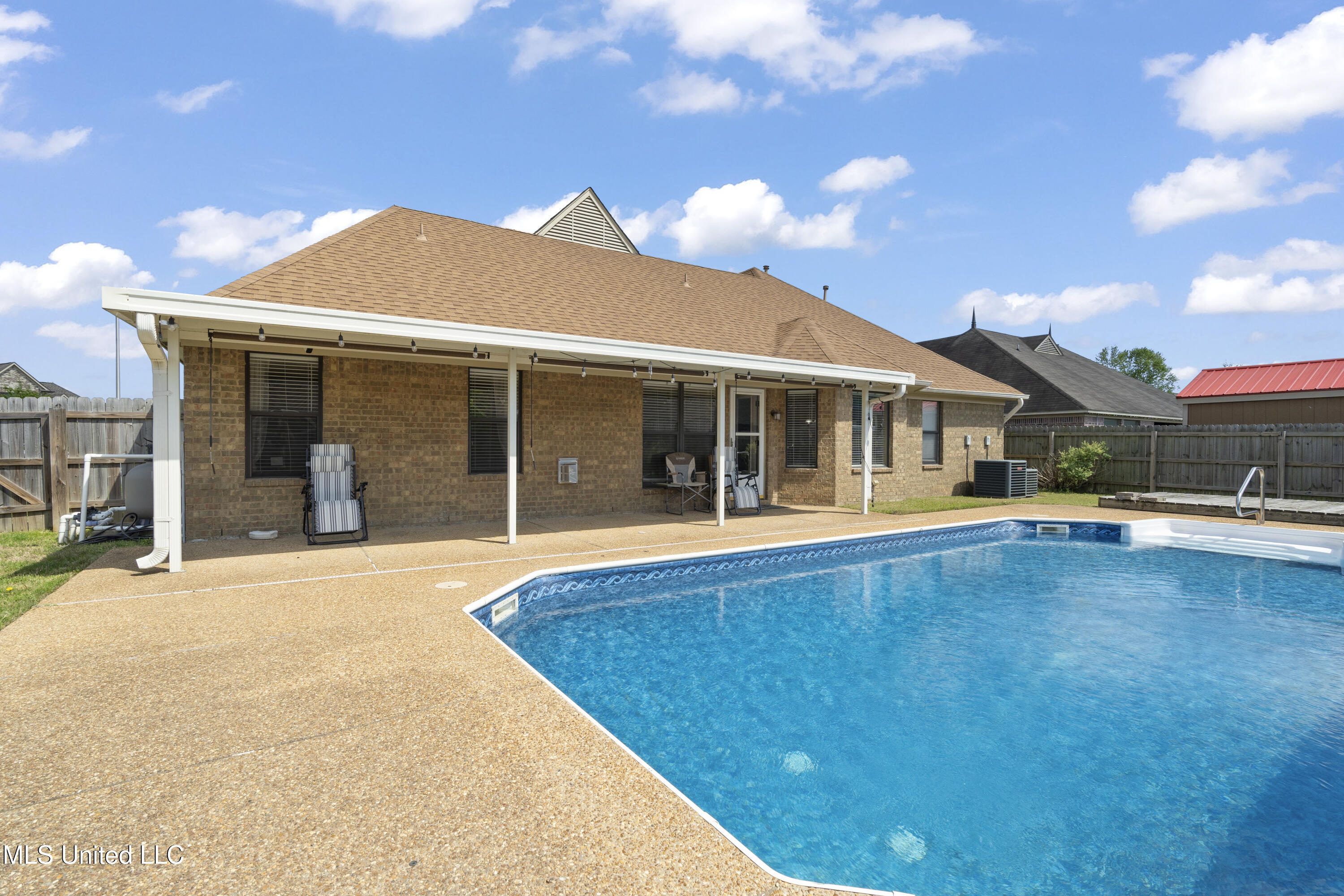 4239 Three Wishes Cove, Olive Branch, Mississippi image 3
