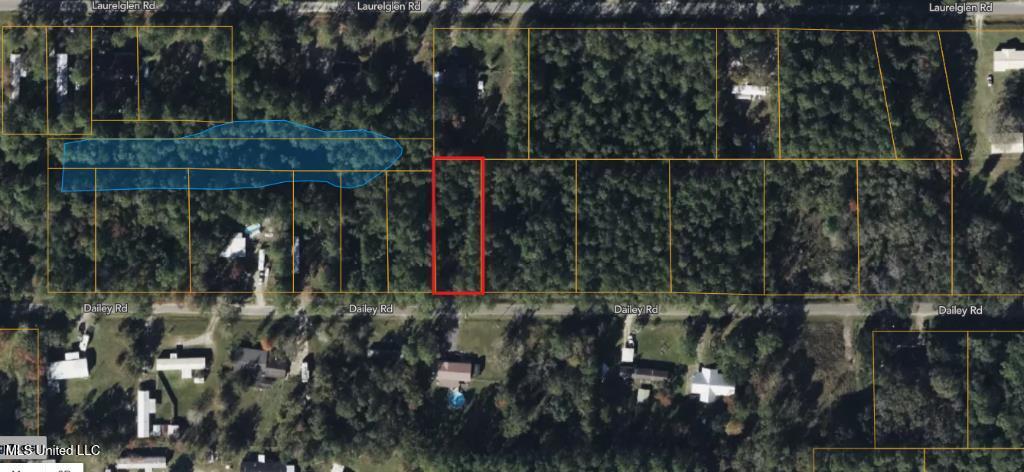 2112 Dailey Road, Gautier, Mississippi image 1