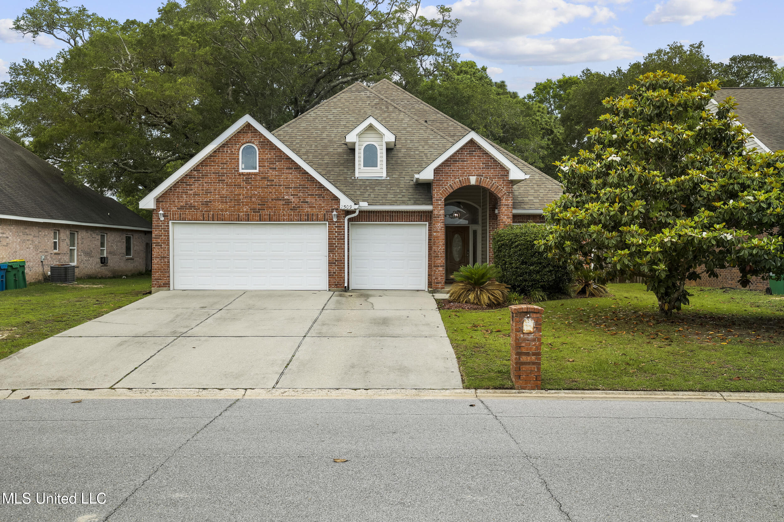 2509 Rue Beaux Chenes, Ocean Springs, Mississippi image 48