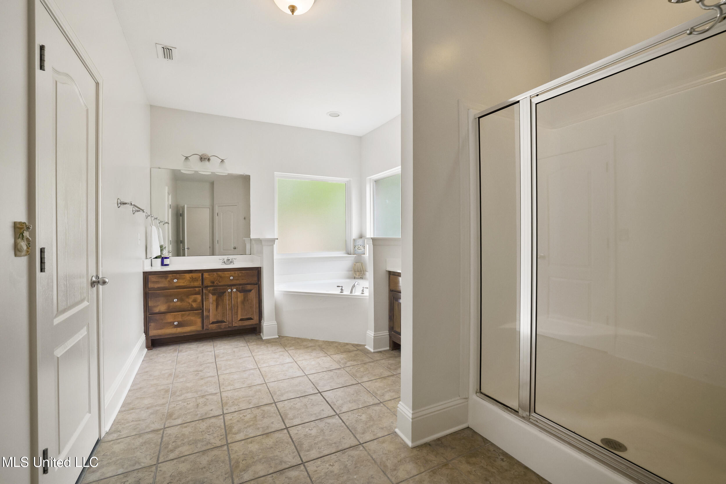 2509 Rue Beaux Chenes, Ocean Springs, Mississippi image 18