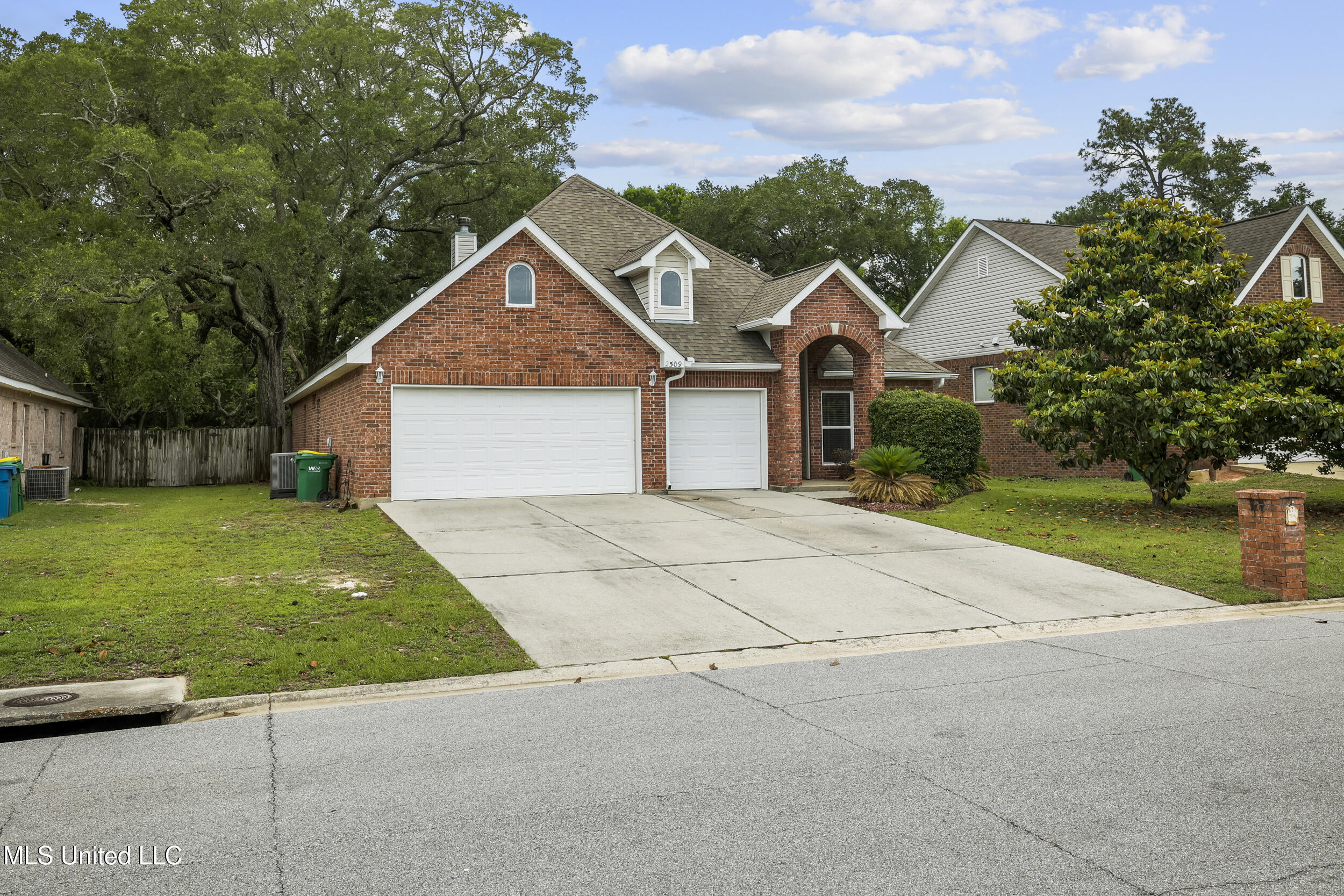 2509 Rue Beaux Chenes, Ocean Springs, Mississippi image 46