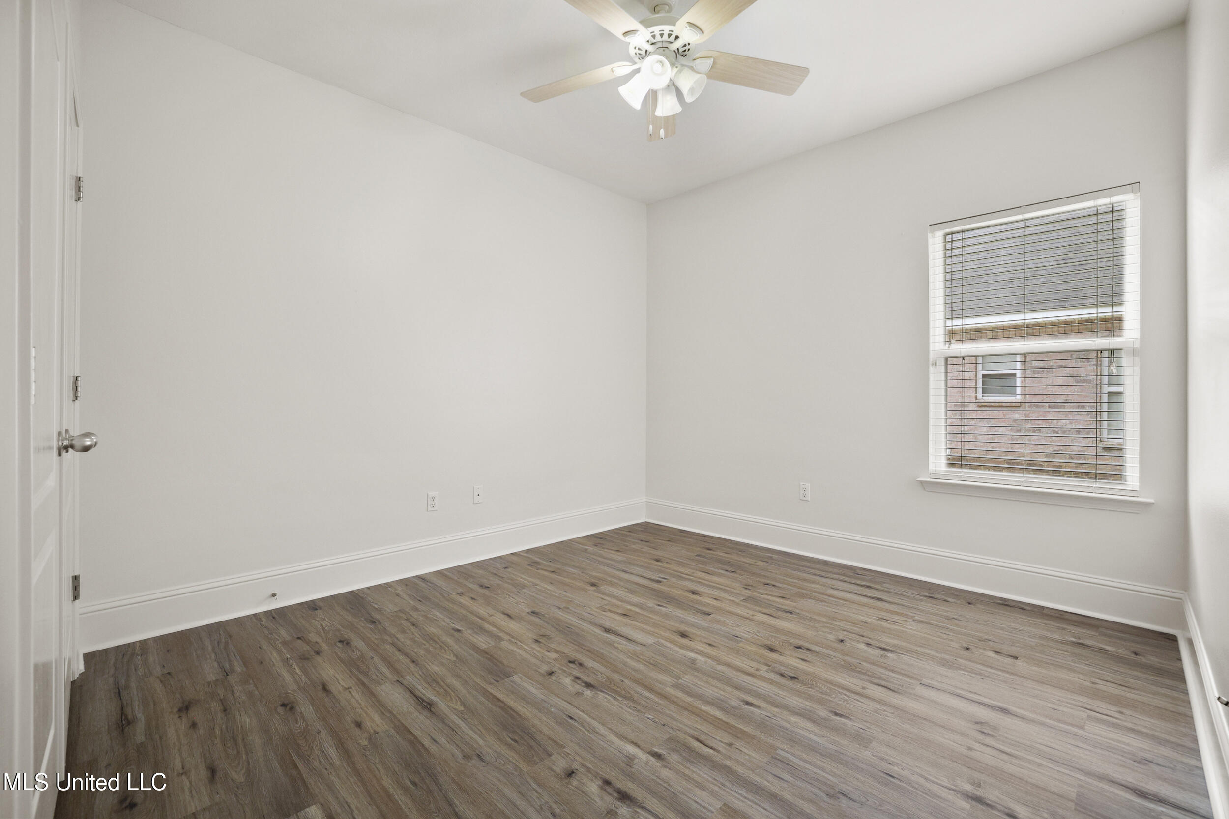 2509 Rue Beaux Chenes, Ocean Springs, Mississippi image 28