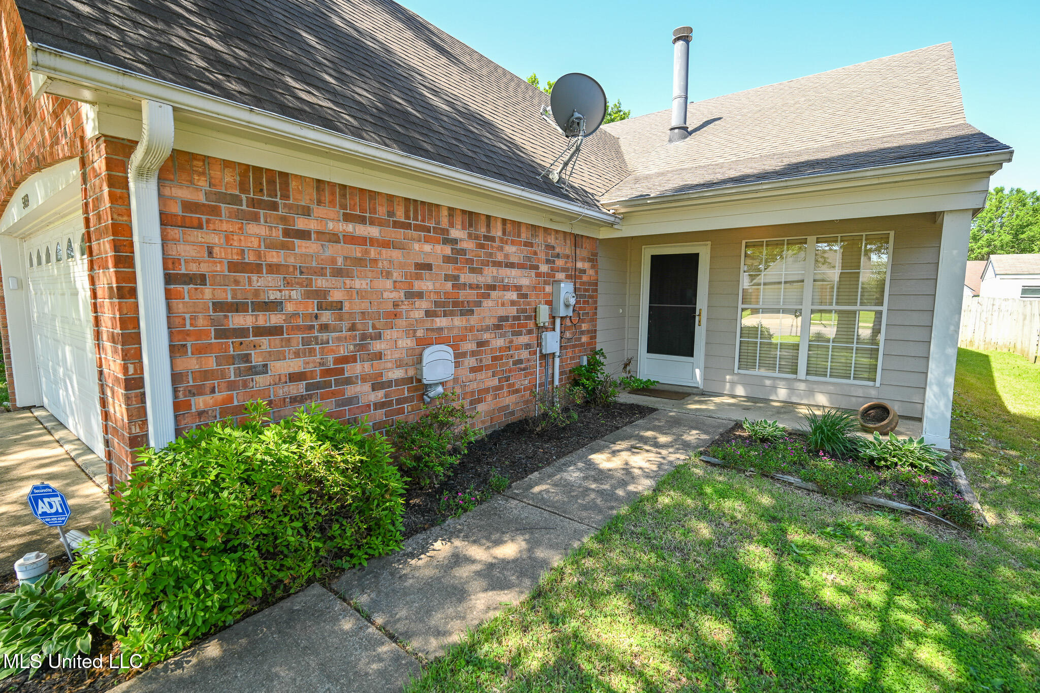 5459 Bradley Lane, Southaven, Mississippi image 5