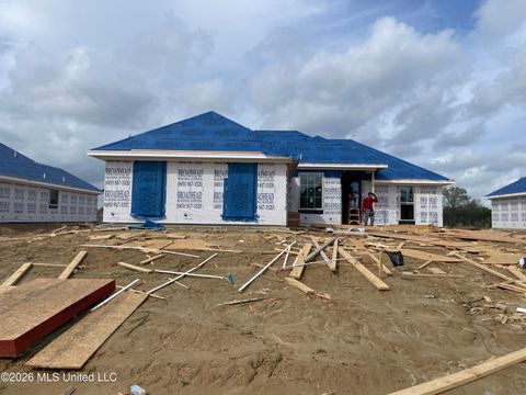 Homes For Sale - 161 Madisonville Drive<br/> Canton, MS 39046