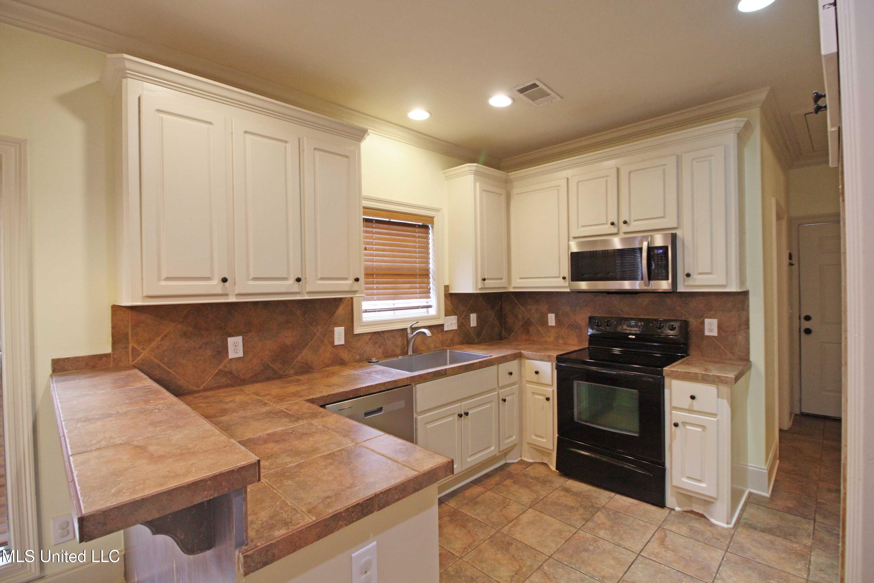 809 Jason Cove, Brandon, Mississippi image 12