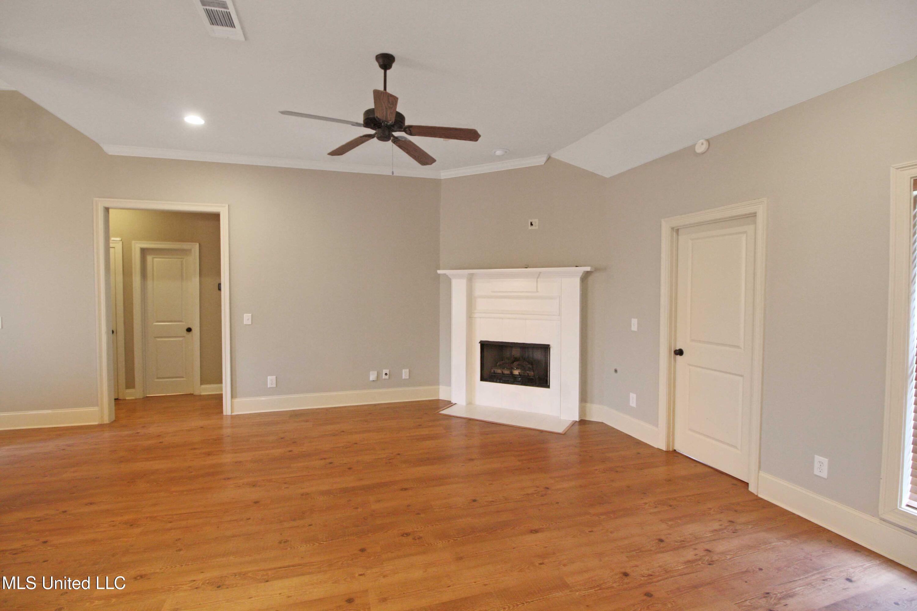 809 Jason Cove, Brandon, Mississippi image 4