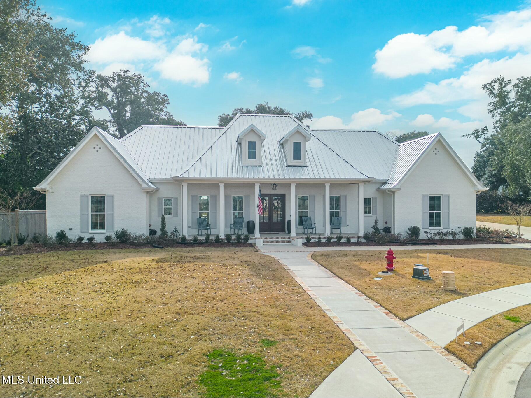 114 Seaside Oaks Drive, Pass Christian, Mississippi image 1