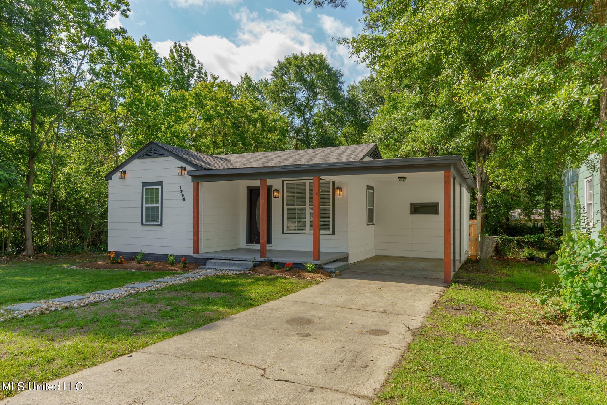 1704 Louise Street, Hattiesburg, Mississippi image 2
