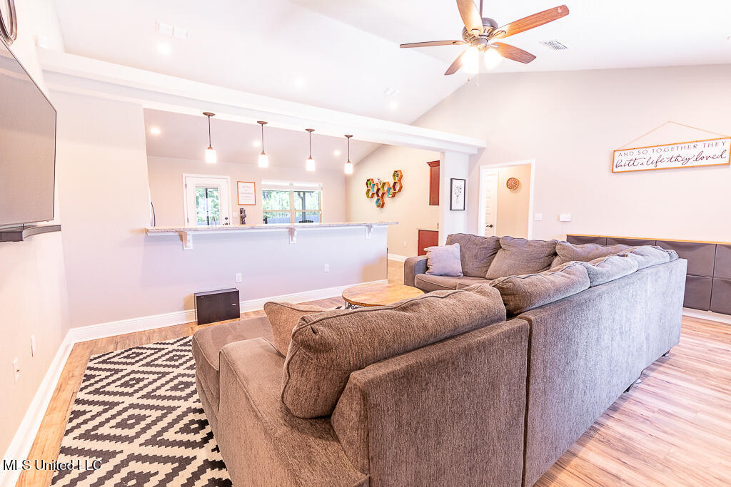 21829 Hunters Cove, Gulfport, Mississippi image 5