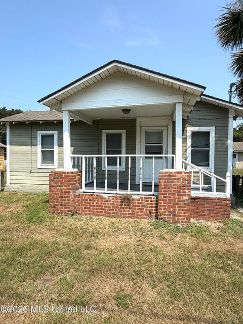 Homes For Rent - 10 E Railroad Street<br/> Harrison County, Gulfport, MS 39507