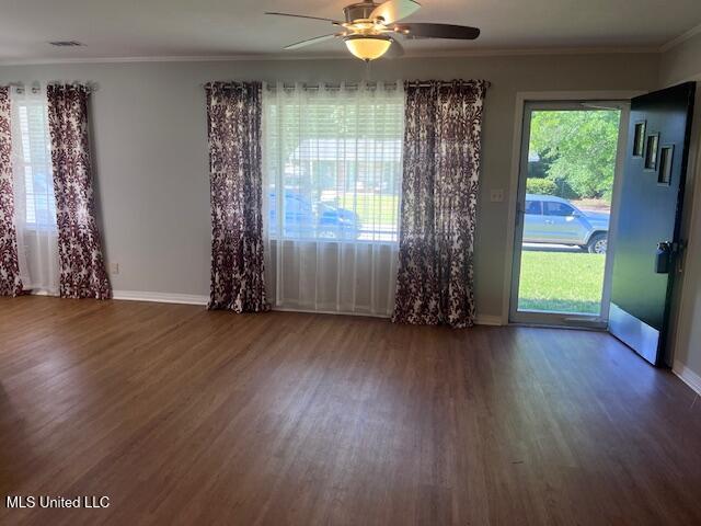404 Woody Circle, Ocean Springs, Mississippi image 2