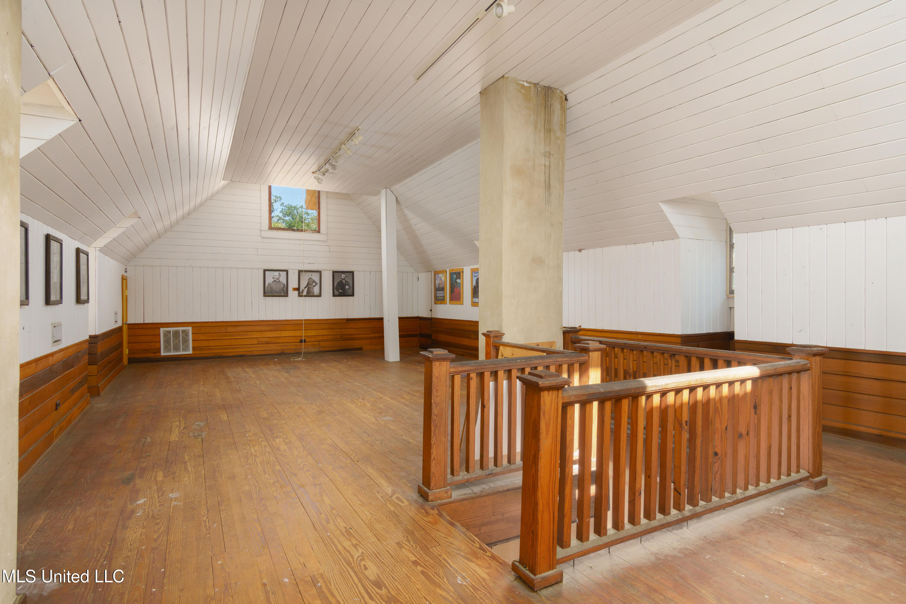 315 Mamie Street, Hattiesburg, Mississippi image 37