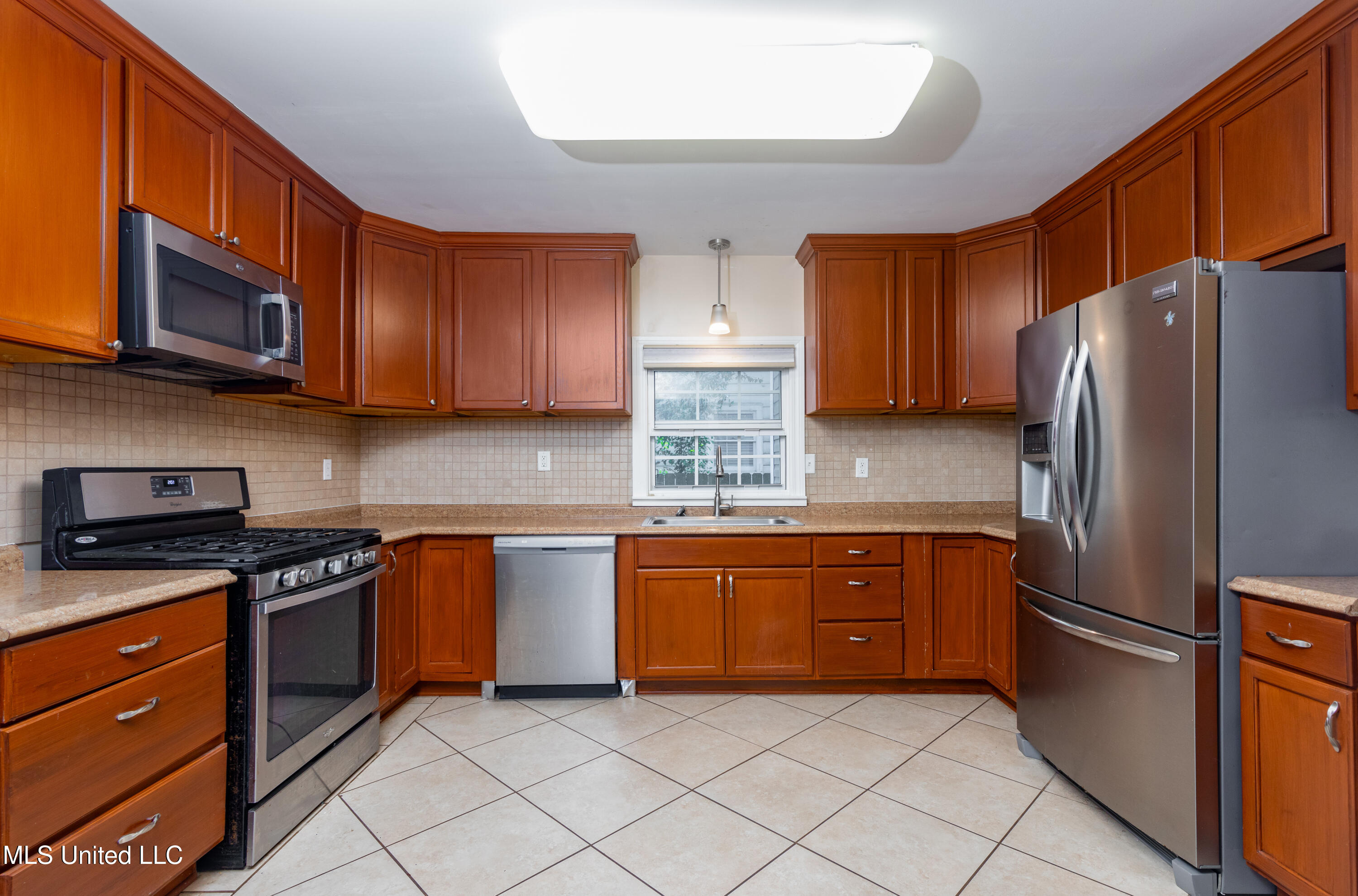 171 Keesler Circle, Biloxi, Mississippi image 6