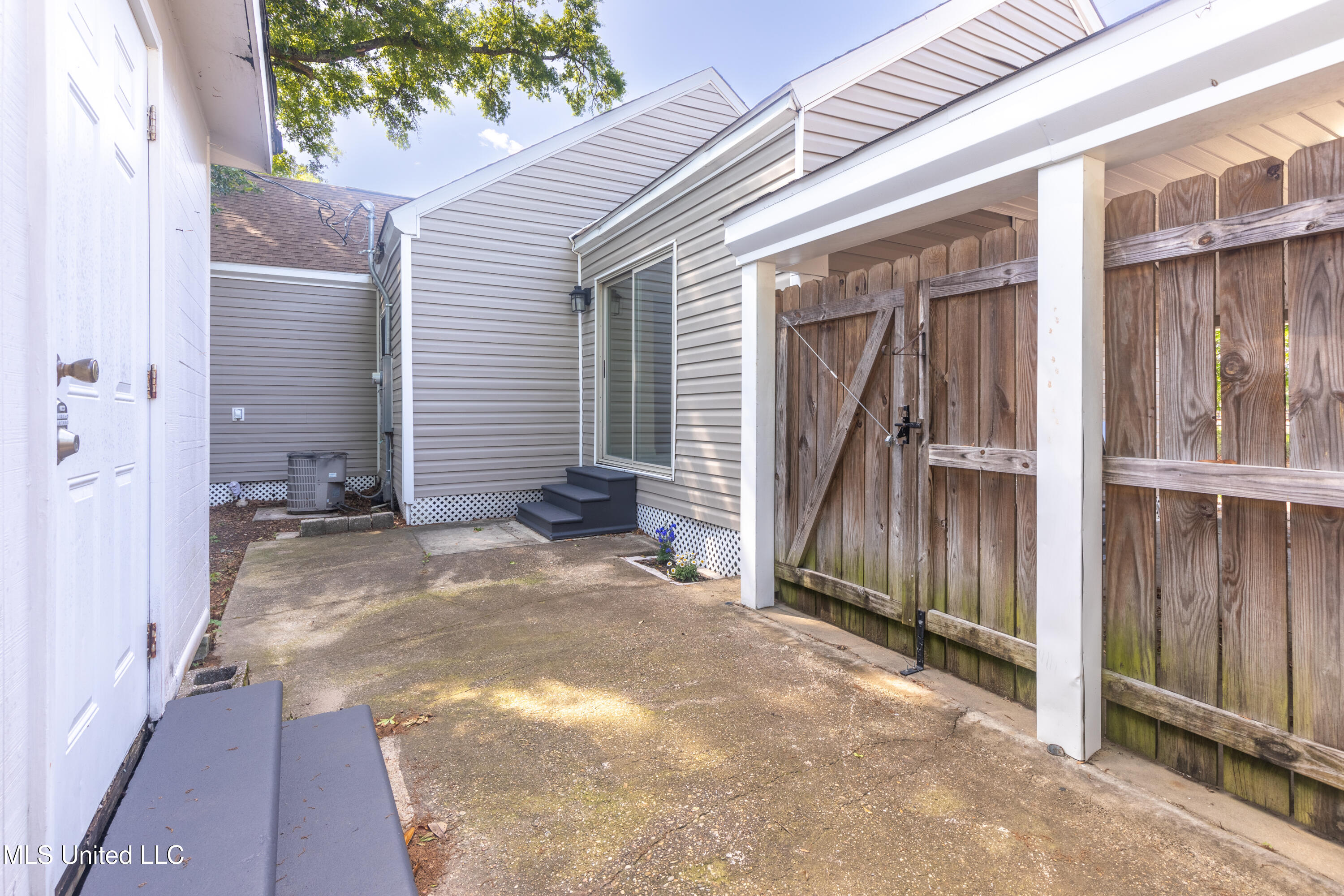 171 Keesler Circle, Biloxi, Mississippi image 14