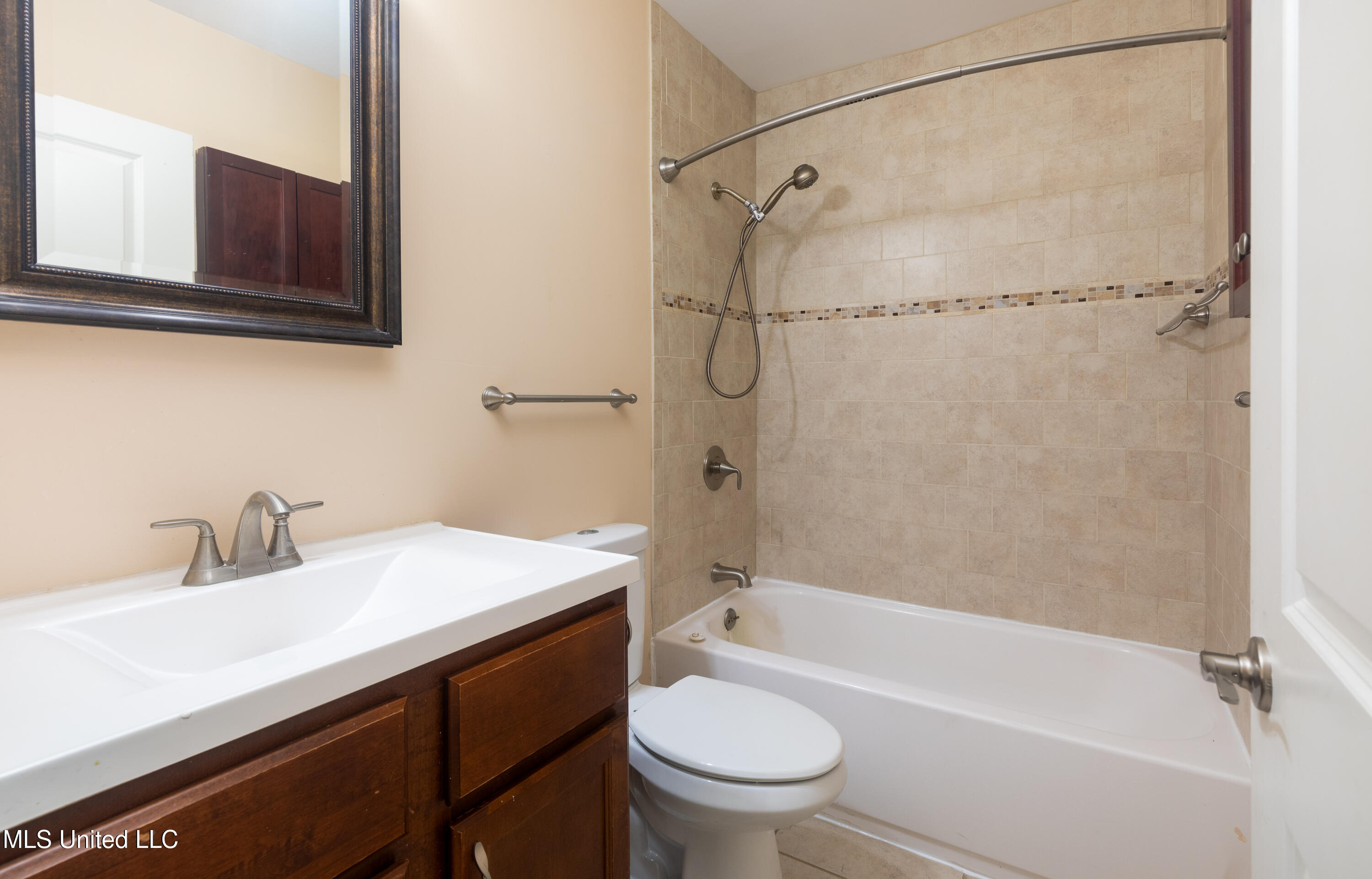 171 Keesler Circle, Biloxi, Mississippi image 7
