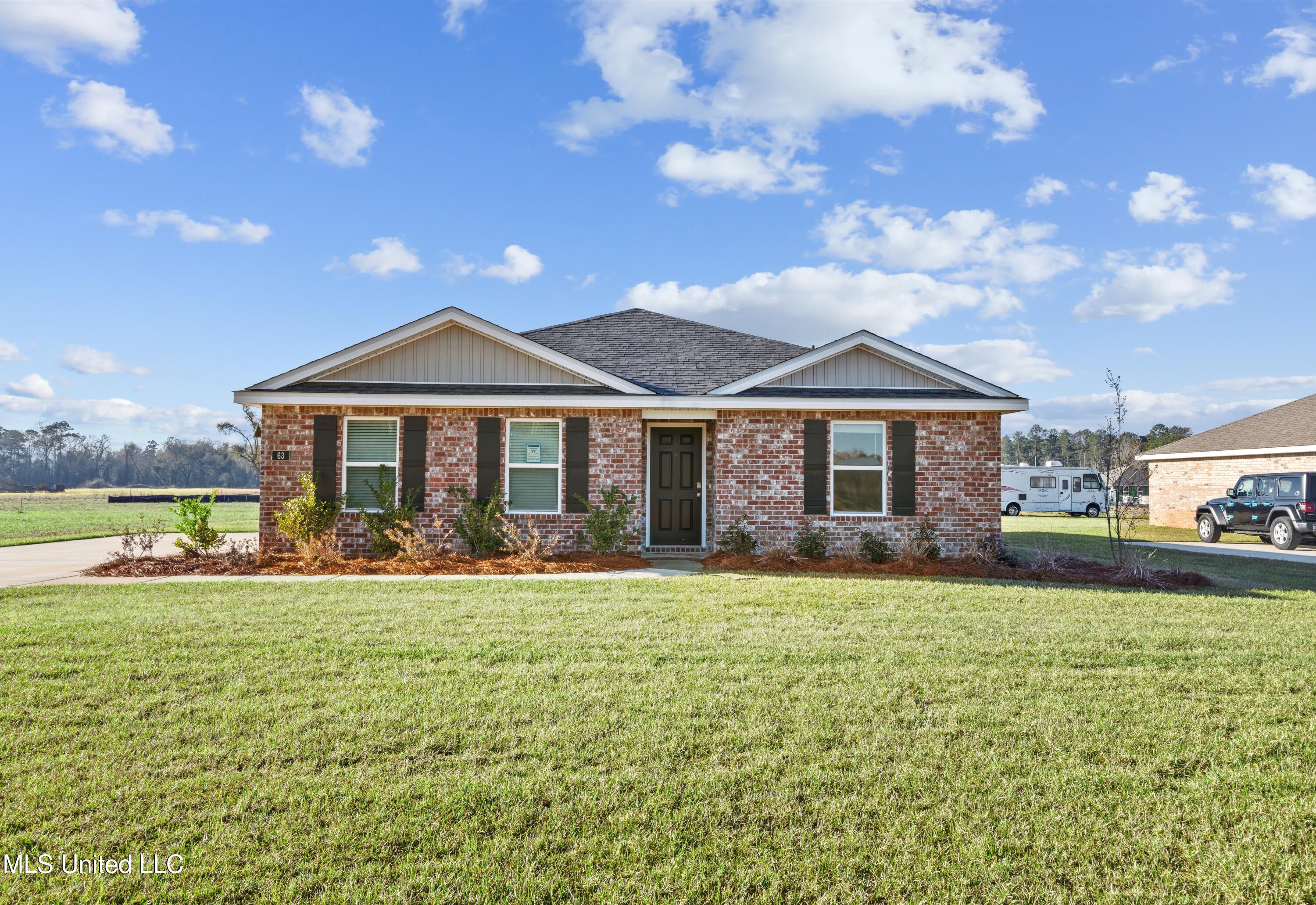 63 Crown Drive, Lucedale, Mississippi image 1