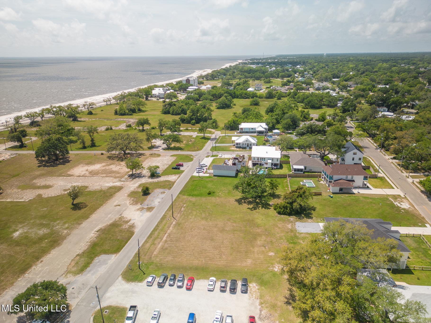 W 5th Street, Long Beach, Mississippi image 9