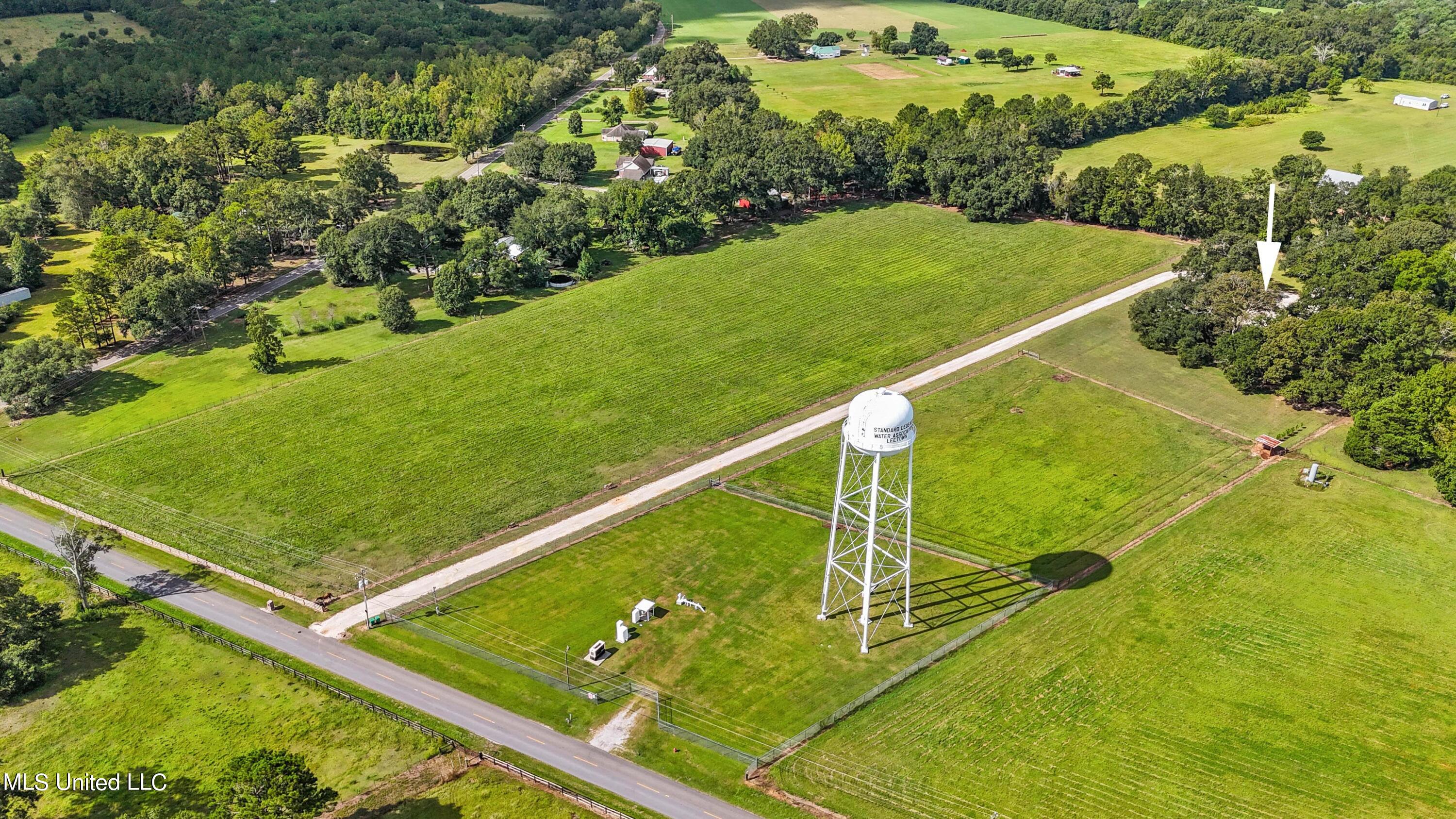 25905 Leetown Road, Picayune, Mississippi image 36