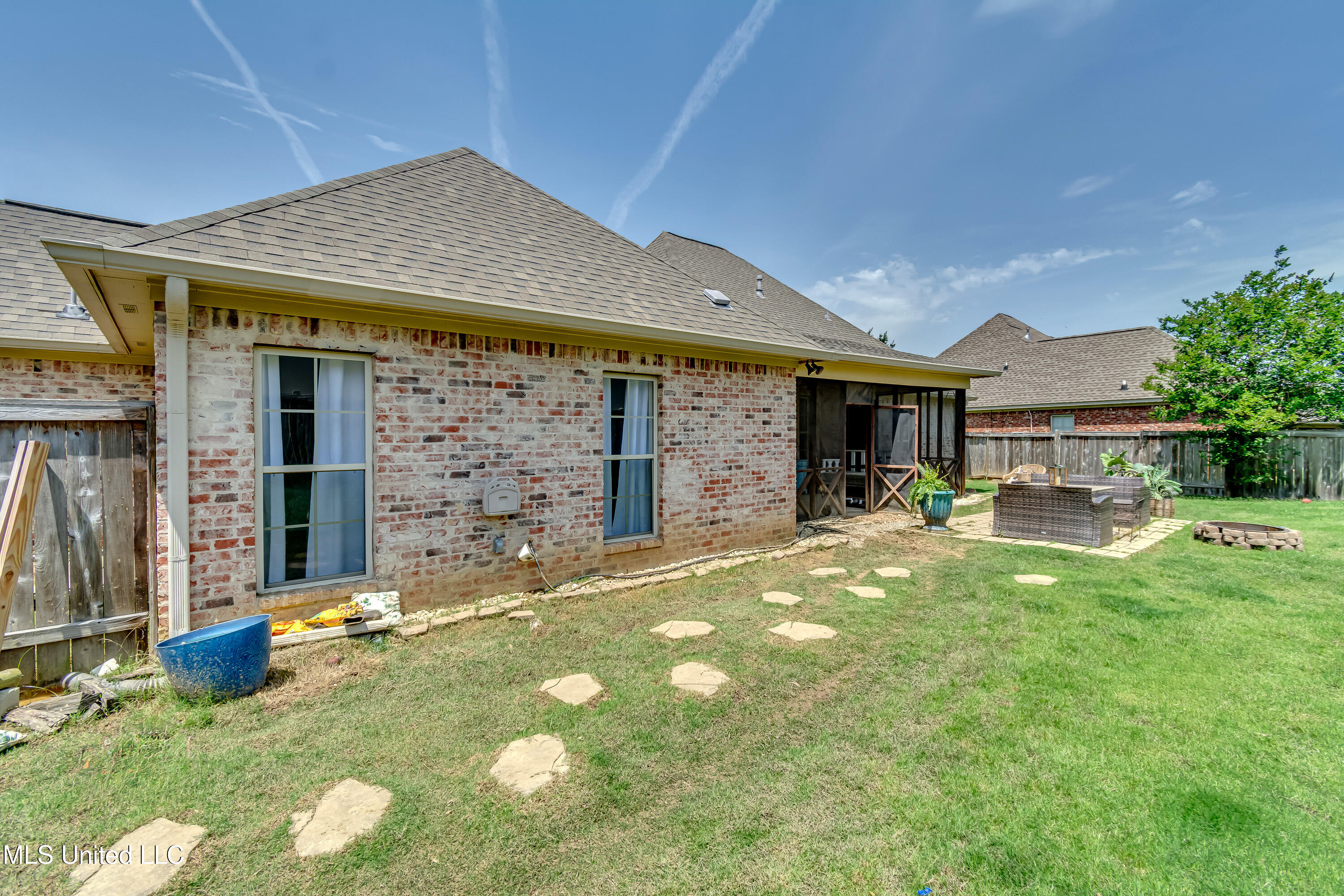 Madison, Mississippi 39110, United States, 4 Bedrooms Bedrooms, ,3 BathroomsBathrooms,Residential,Active,131621