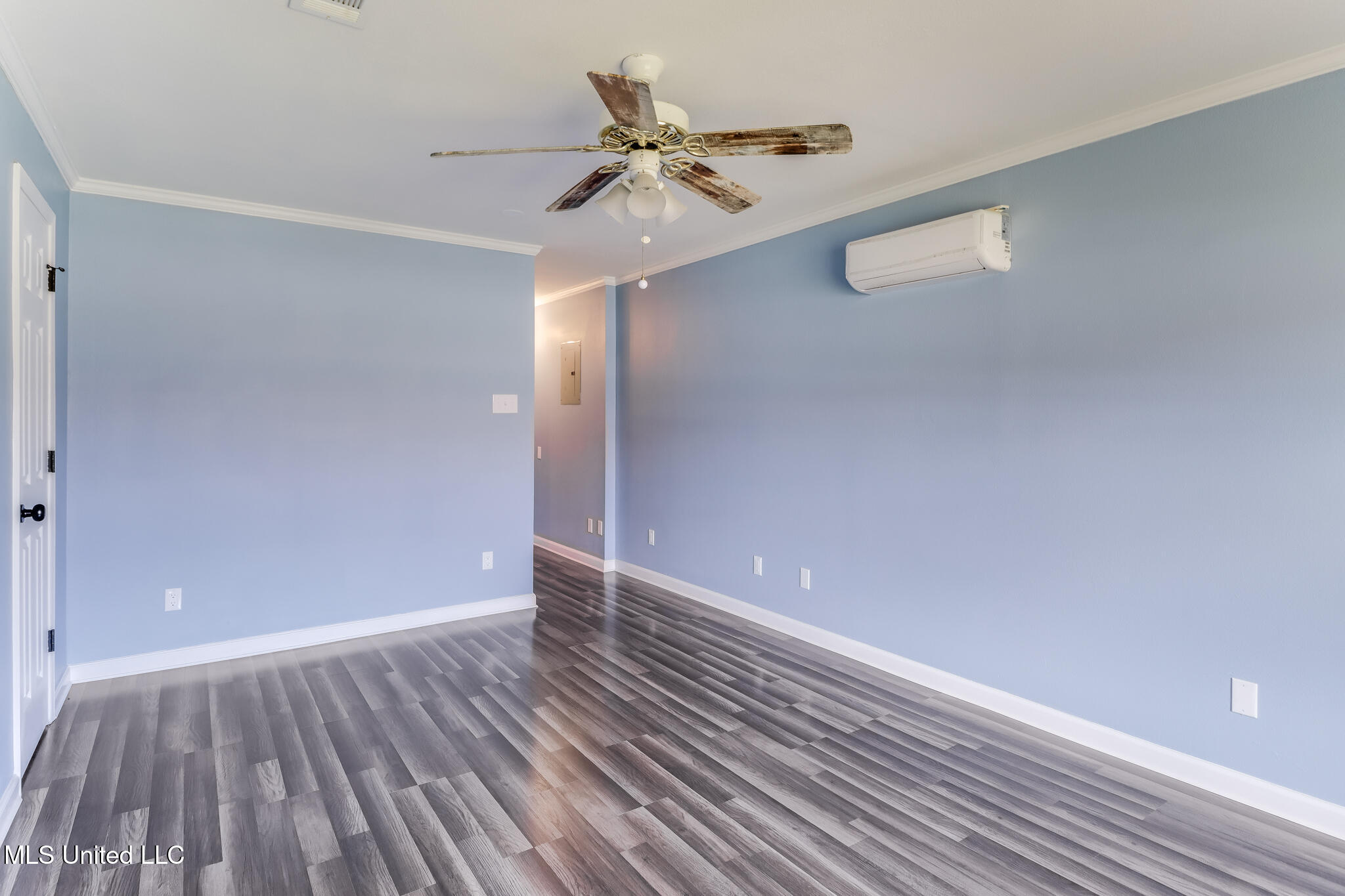 709 Gardendale Avenue, Long Beach, Mississippi image 9