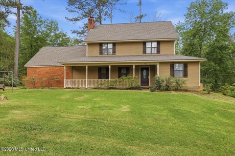 Homes For Sale - 210 Magnolia Trail<br/> Brandon, MS 39047