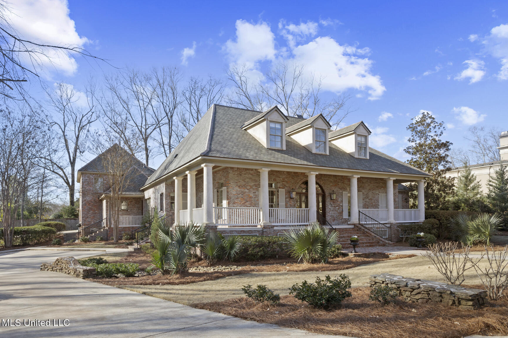 448 Greenwood Lane, Ridgeland, Mississippi image 2