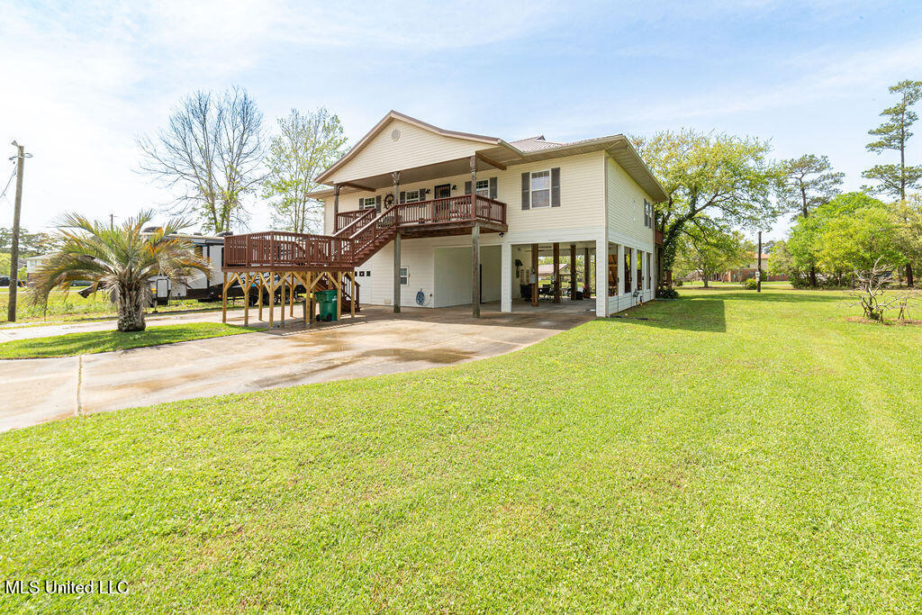 16063 W Daytona Drive, Pearlington, Mississippi image 1