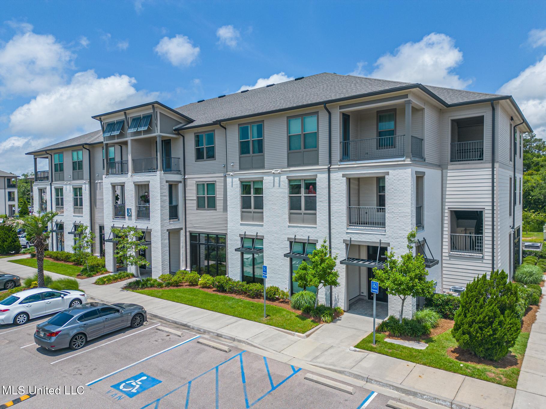 2501 Bienville Boulevard #334, Ocean Springs, Mississippi image 1