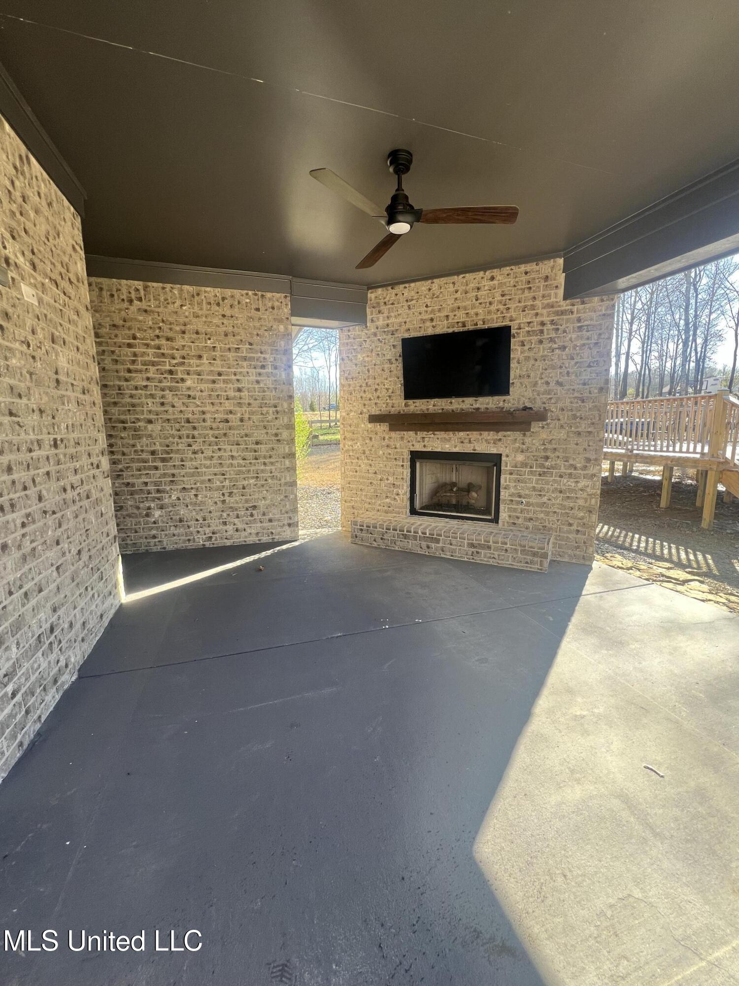 11368 Cedar Point Cove, Hernando, Mississippi image 41