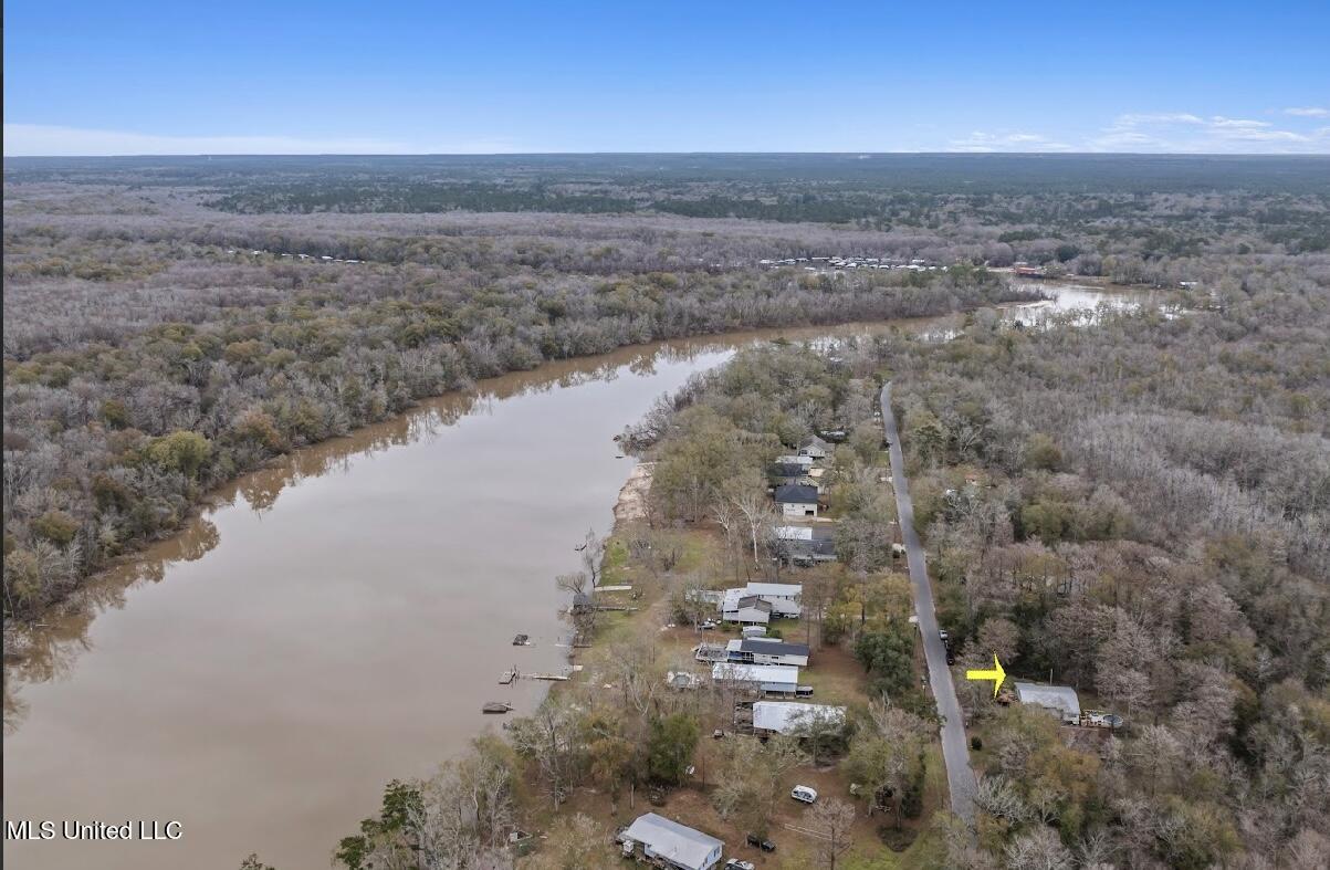 1932 Pascagoula River Road, Moss Point, Mississippi image 39