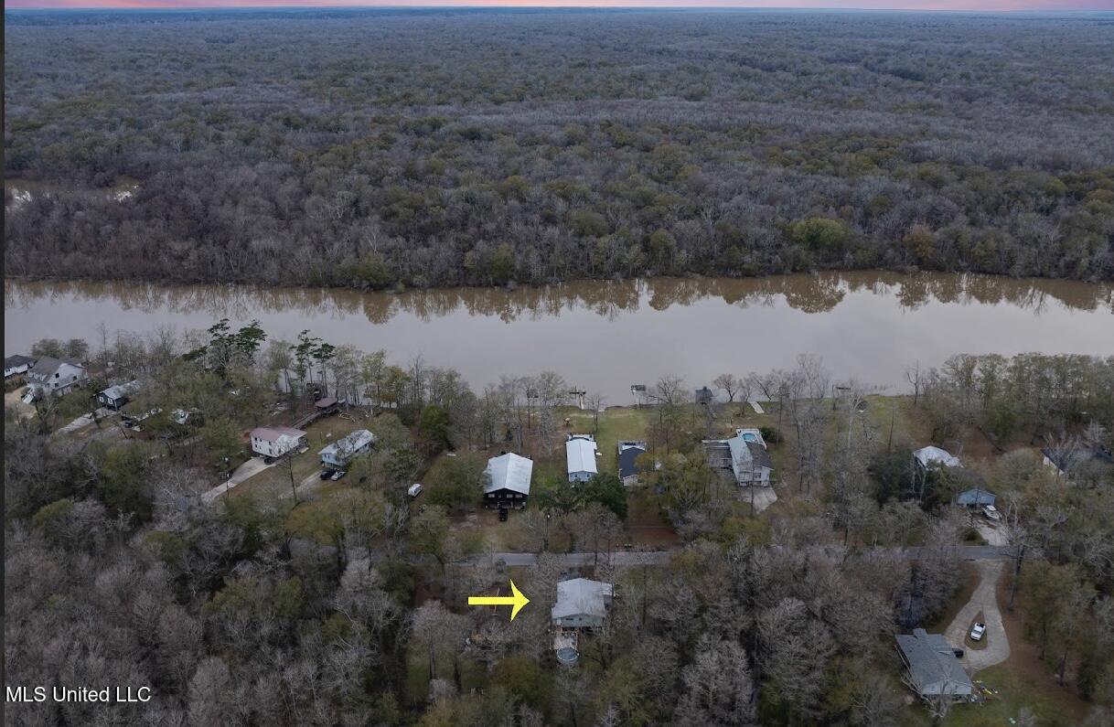 1932 Pascagoula River Road, Moss Point, Mississippi image 3