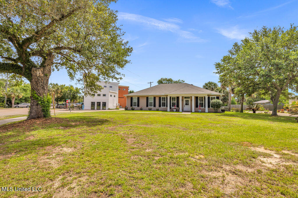 234 Keller Street, Bay Saint Louis, Mississippi image 1