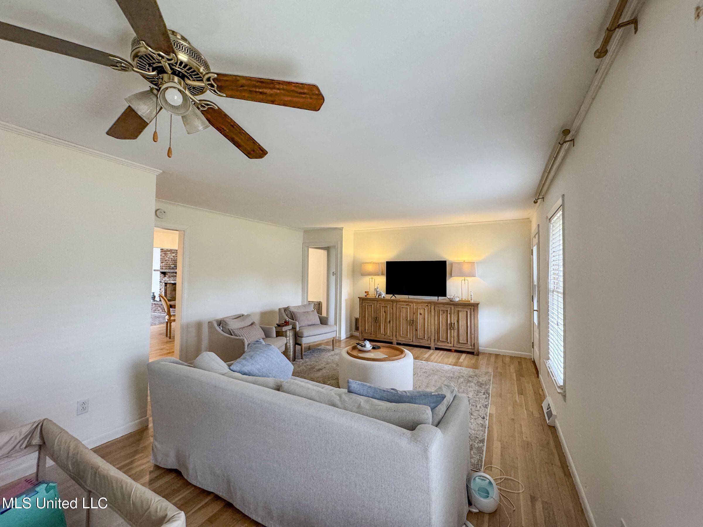207 Vick Street, Batesville, Mississippi image 40