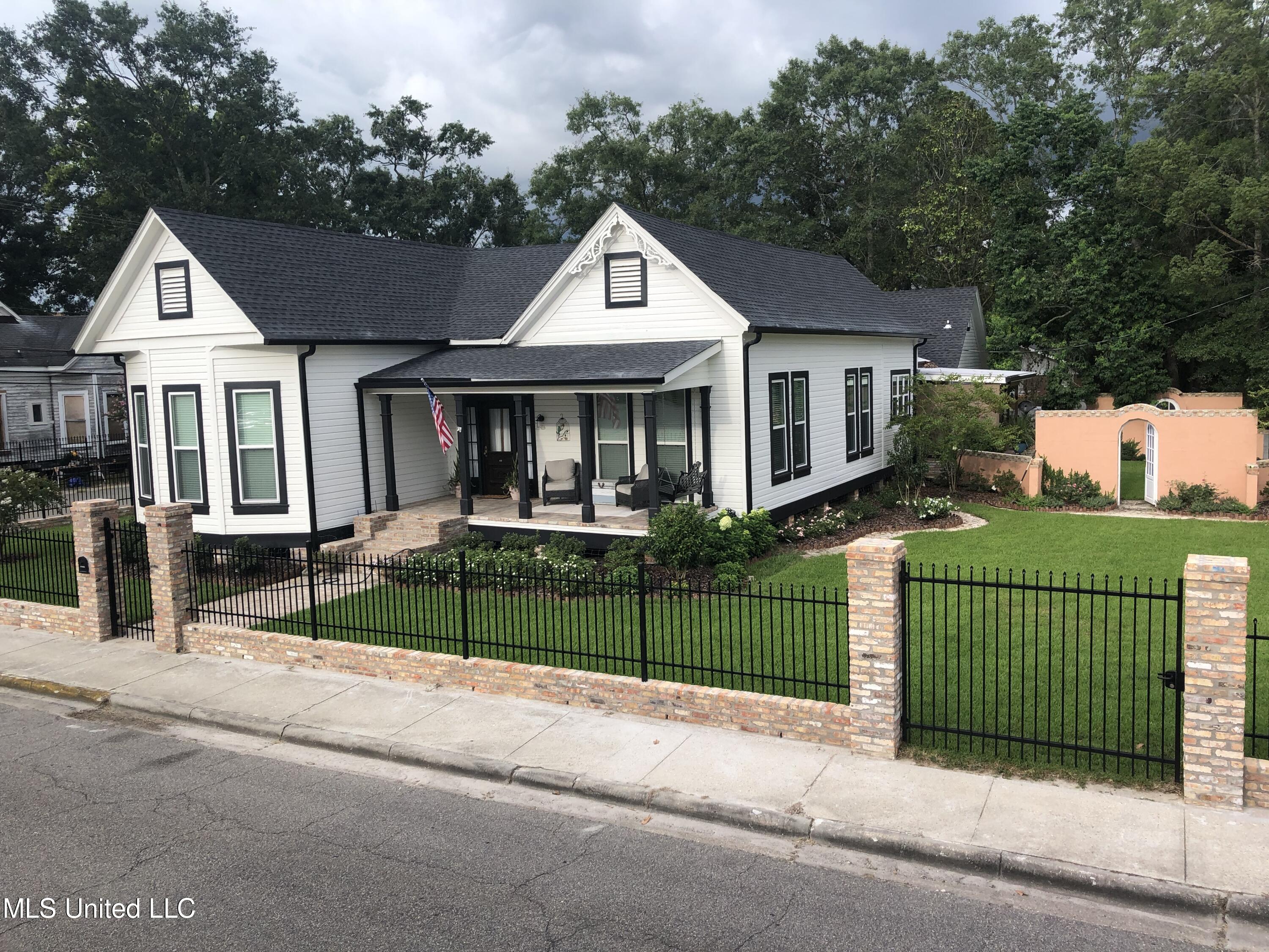 220 Curran Avenue, Picayune, Mississippi image 3