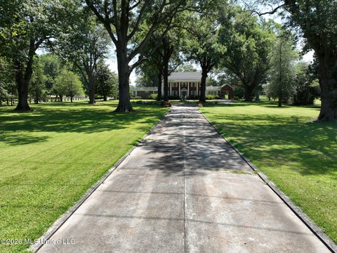 Homes For Sale - 300 East Avenue<br/> Coahoma County, Lula, MS 38644