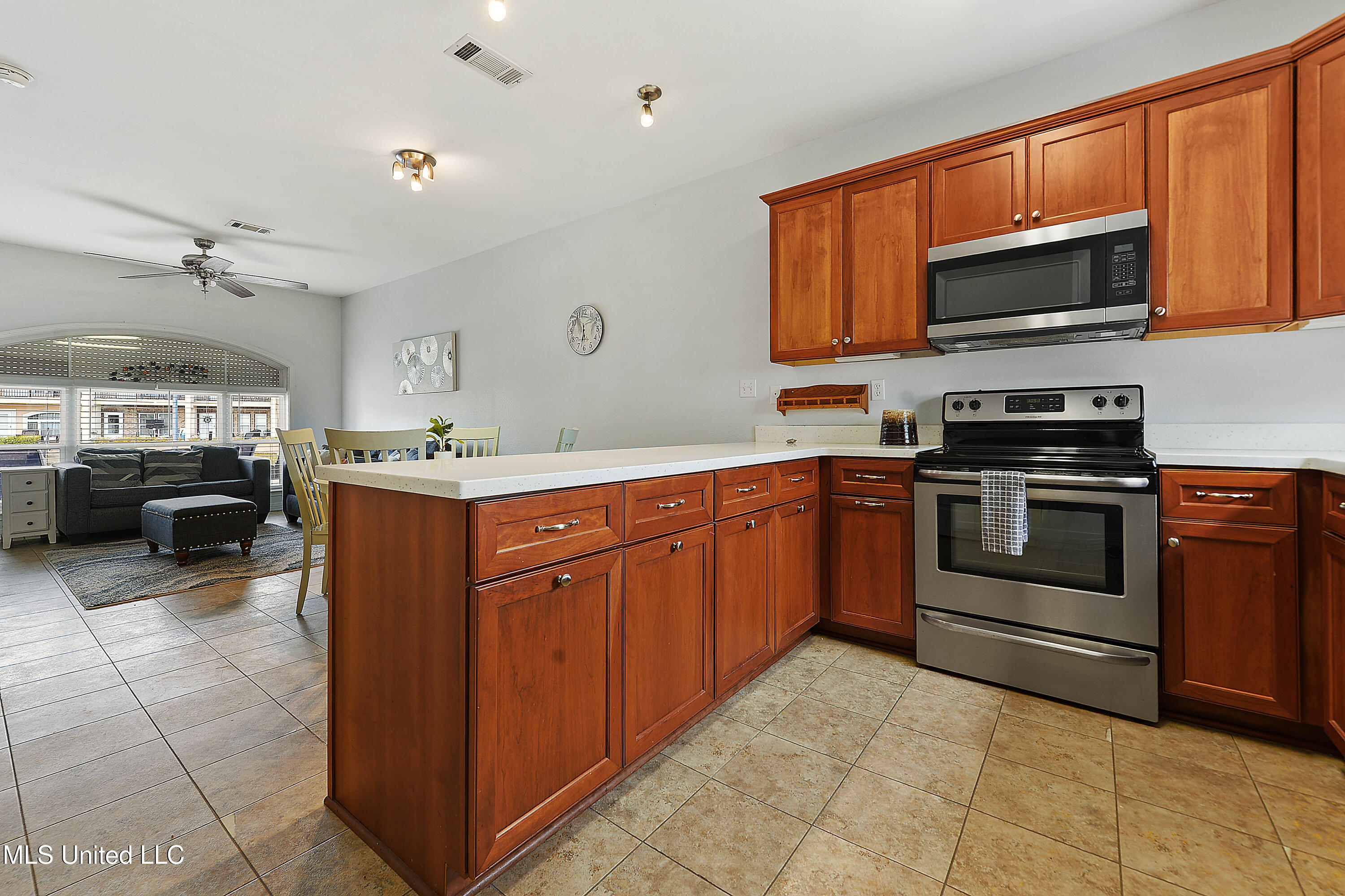 548 W Beach Boulevard #113, Long Beach, Mississippi image 11