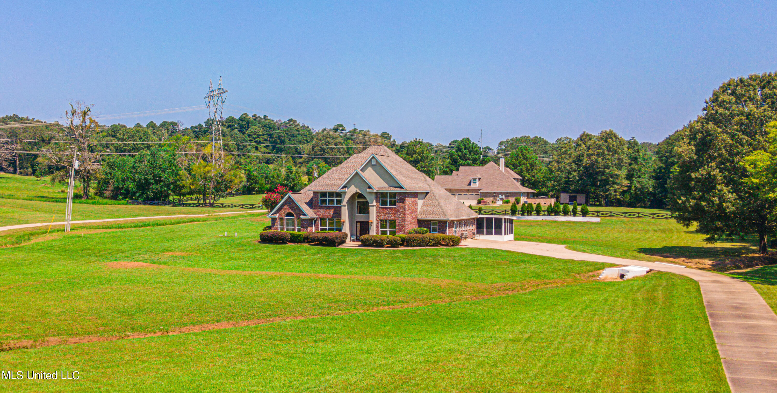 1000 Cedar Hill Road, Madison, Mississippi image 2