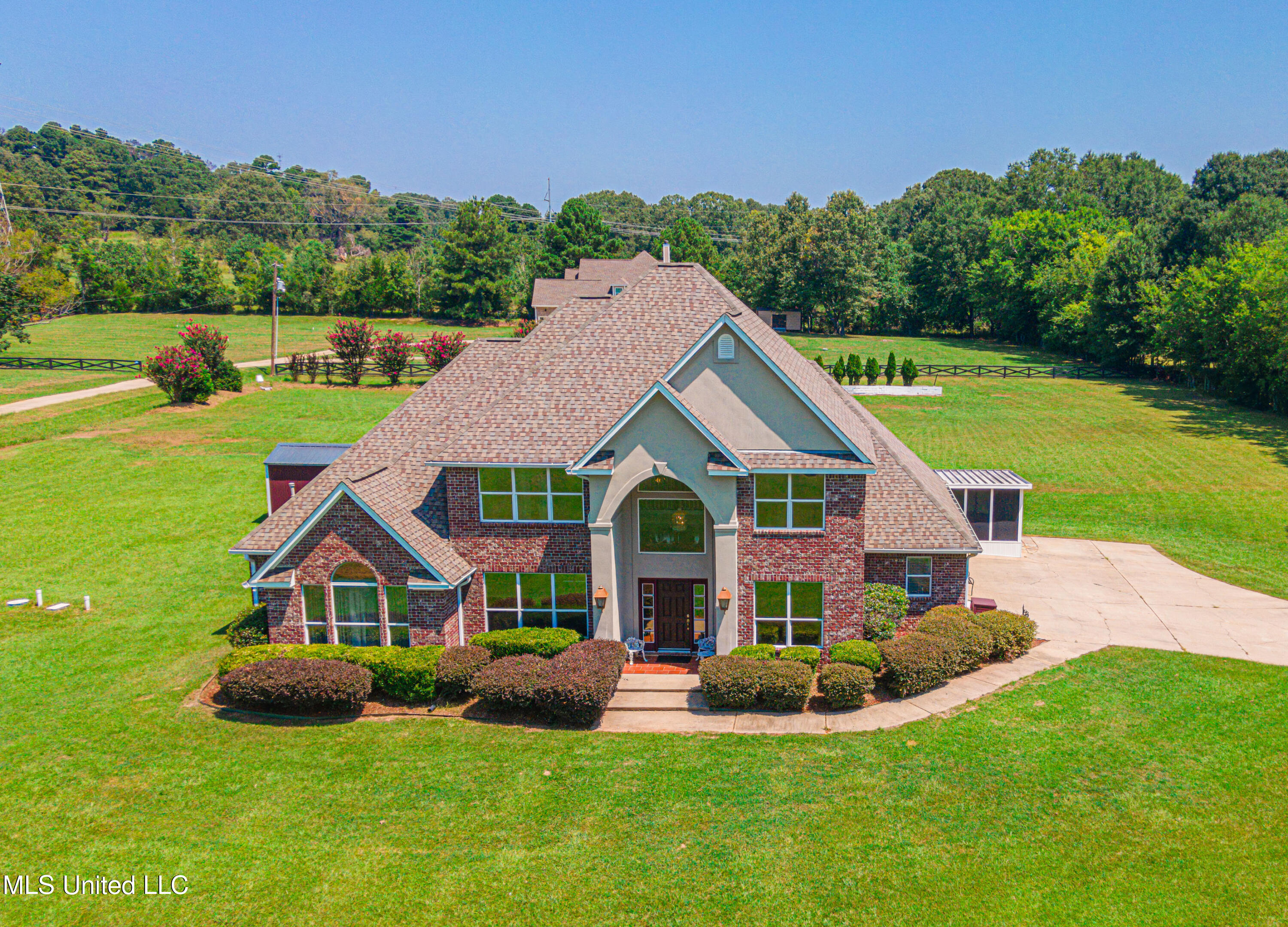 1000 Cedar Hill Road, Madison, Mississippi image 3
