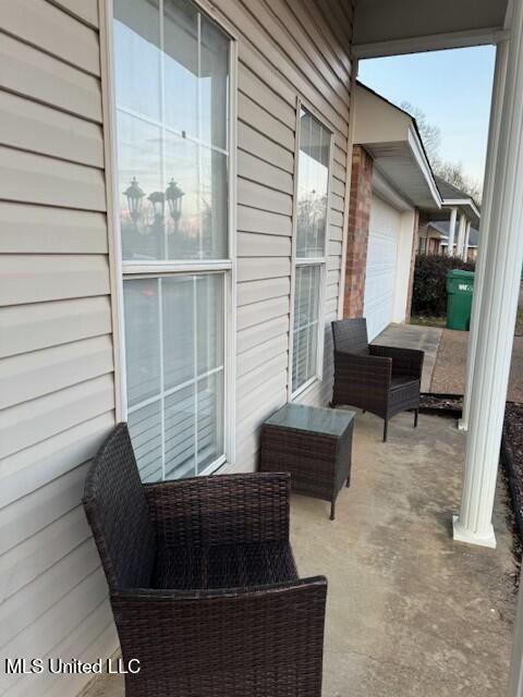4422 Blake Cir Cir, Byram, Mississippi image 2