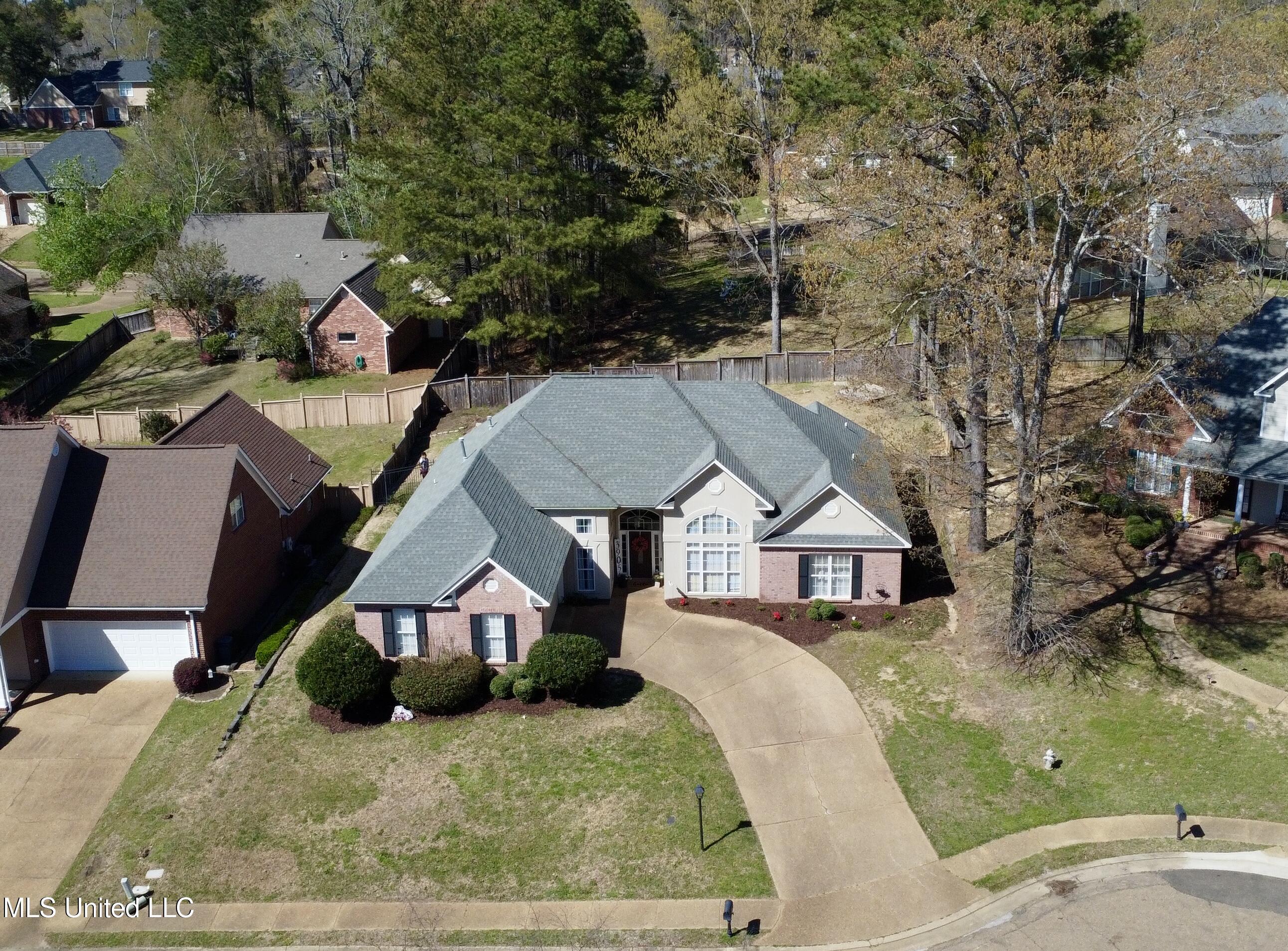 115 Arbor Cove, Clinton, Mississippi image 5