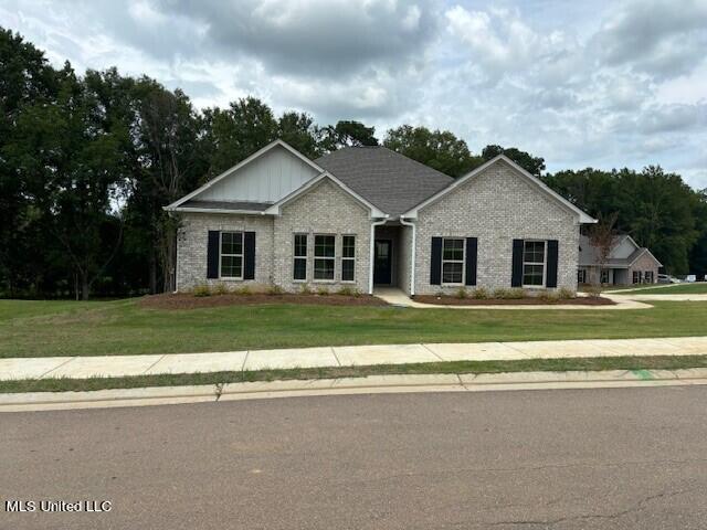 241 Copper Creek Drive, Clinton, Mississippi image 1