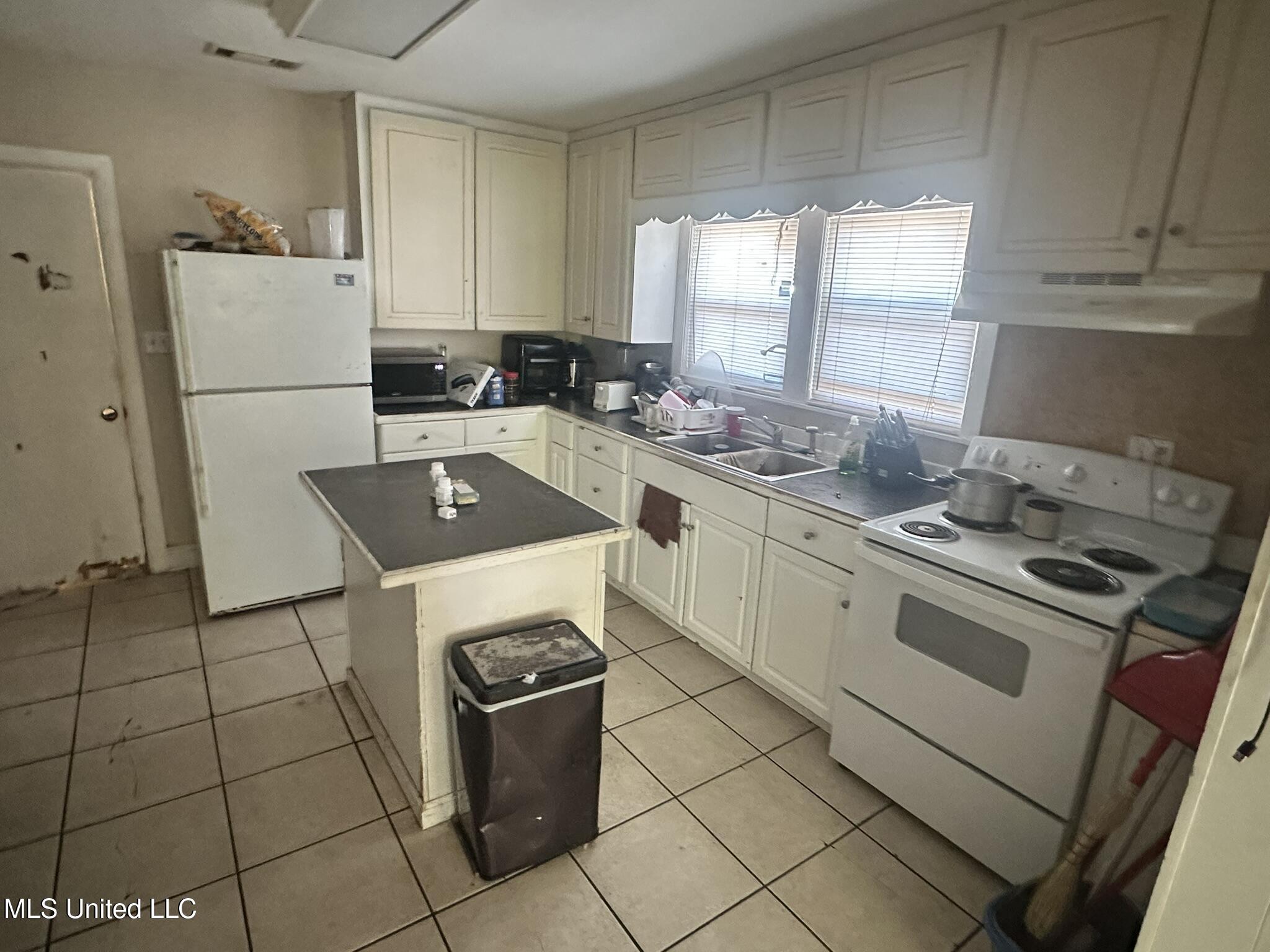 273 Forrest Avenue, Biloxi, Mississippi image 3