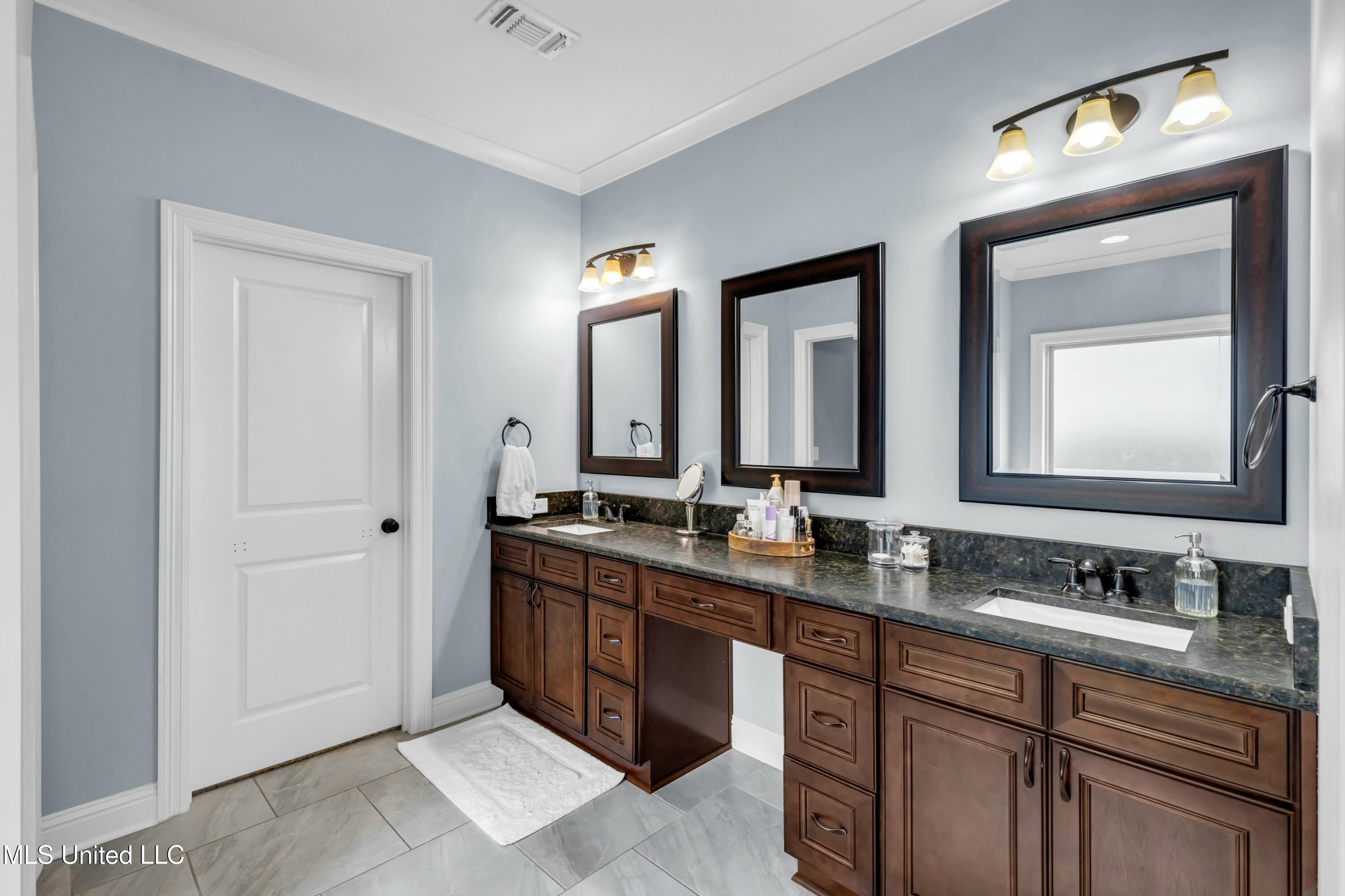 944 Caroline Drive, Biloxi, Mississippi image 20