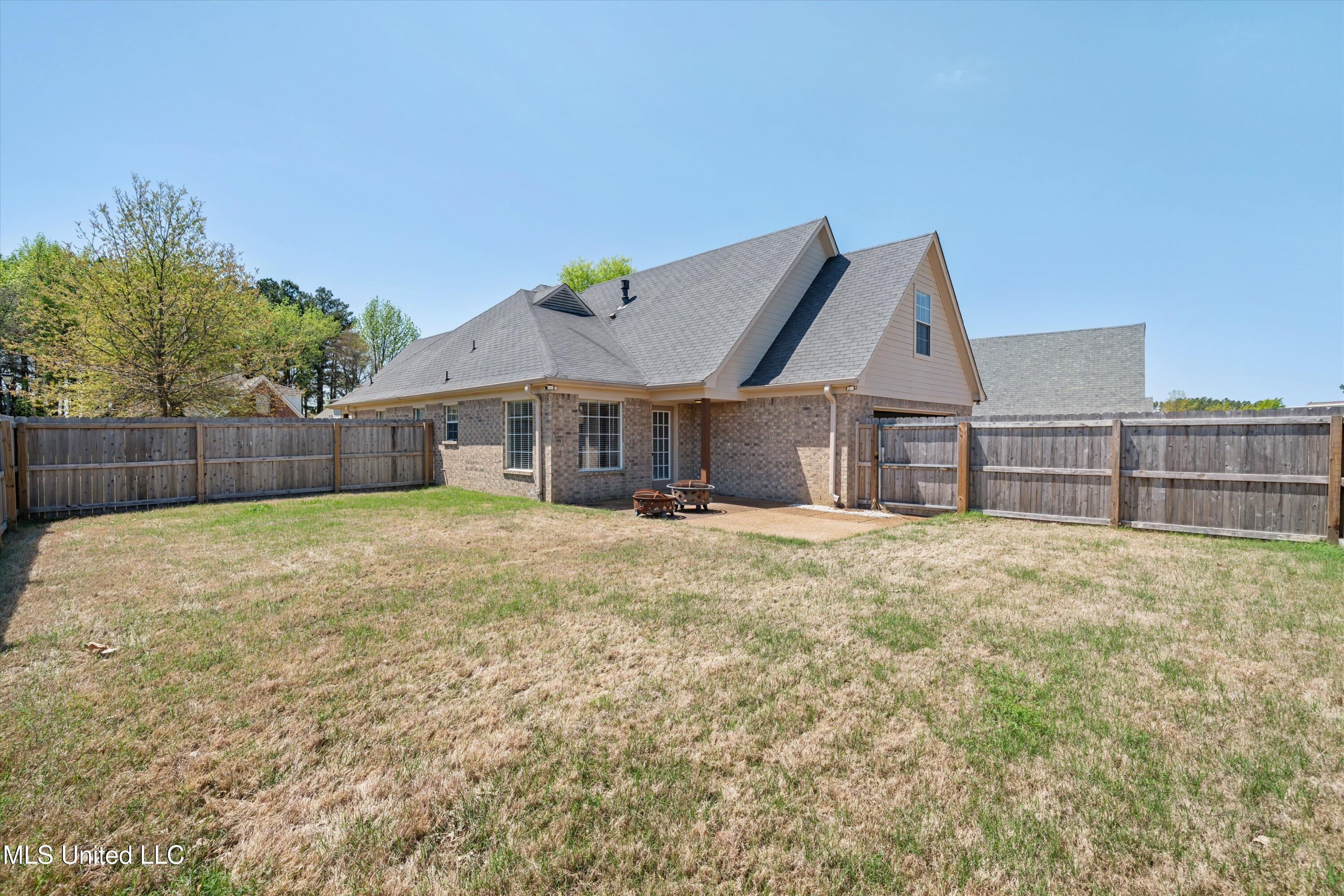 5830 E Bedford Loop, Southaven, Mississippi image 27