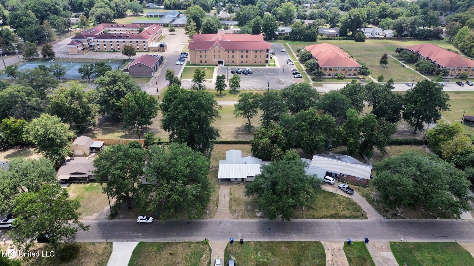 111 Thomas Street, Cleveland, Mississippi image 13