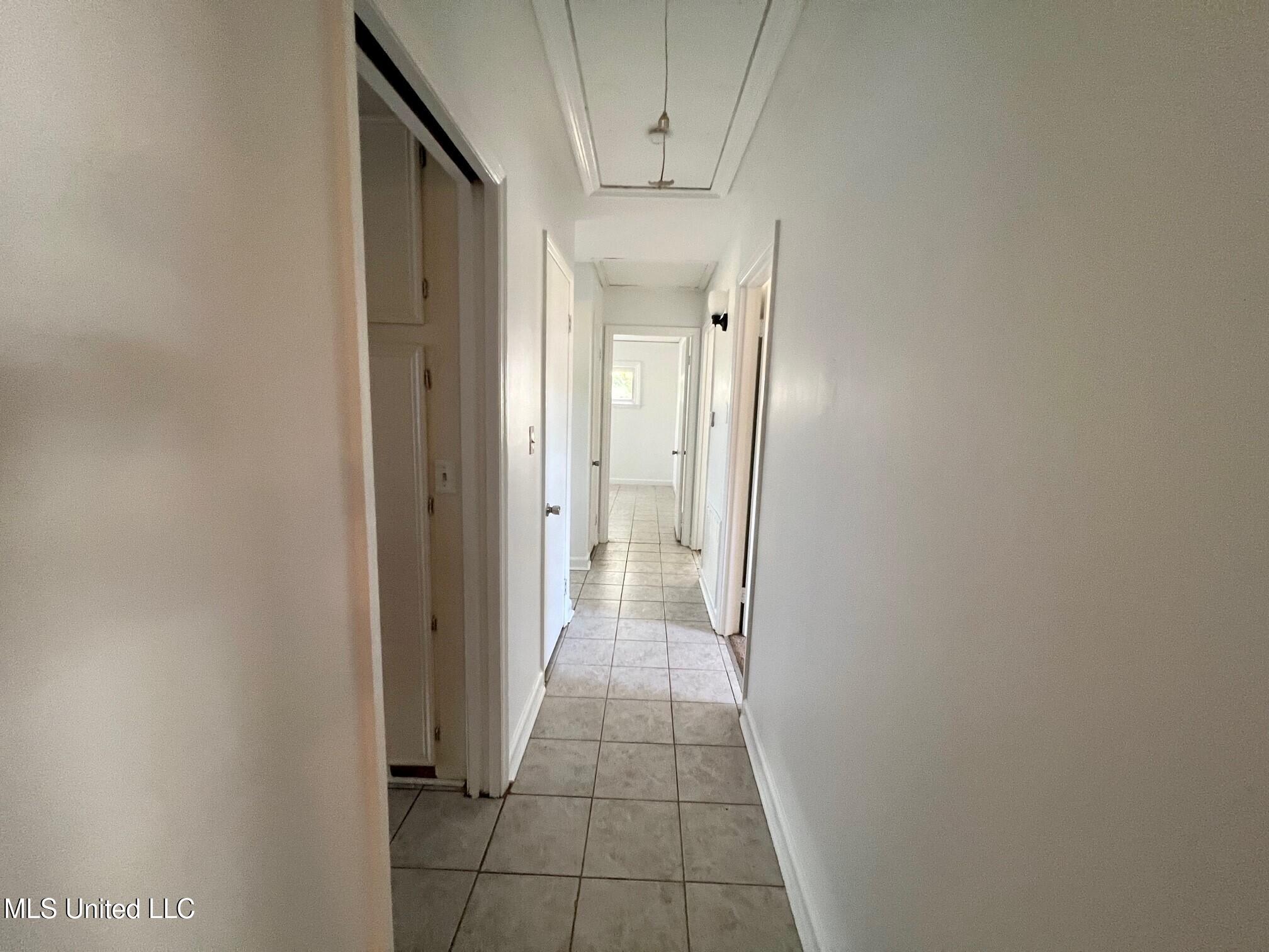 111 Thomas Street, Cleveland, Mississippi image 6